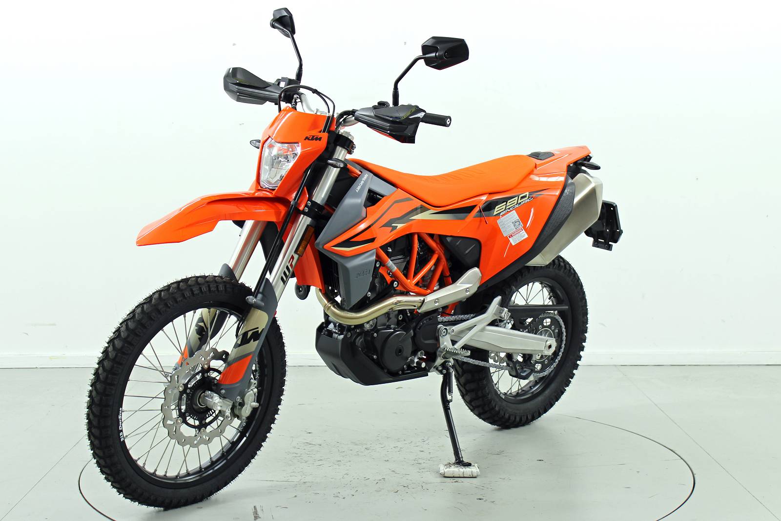 KTM 690 Enduro R ABS-image-2