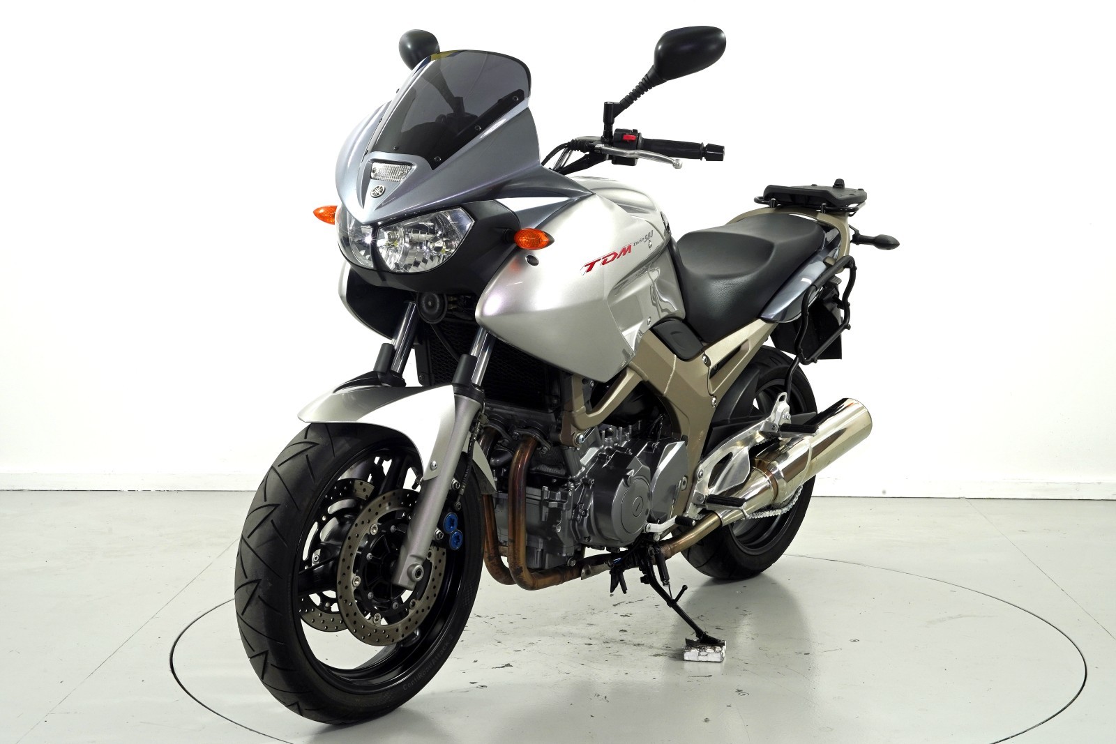 YAMAHA TDM900-image-2