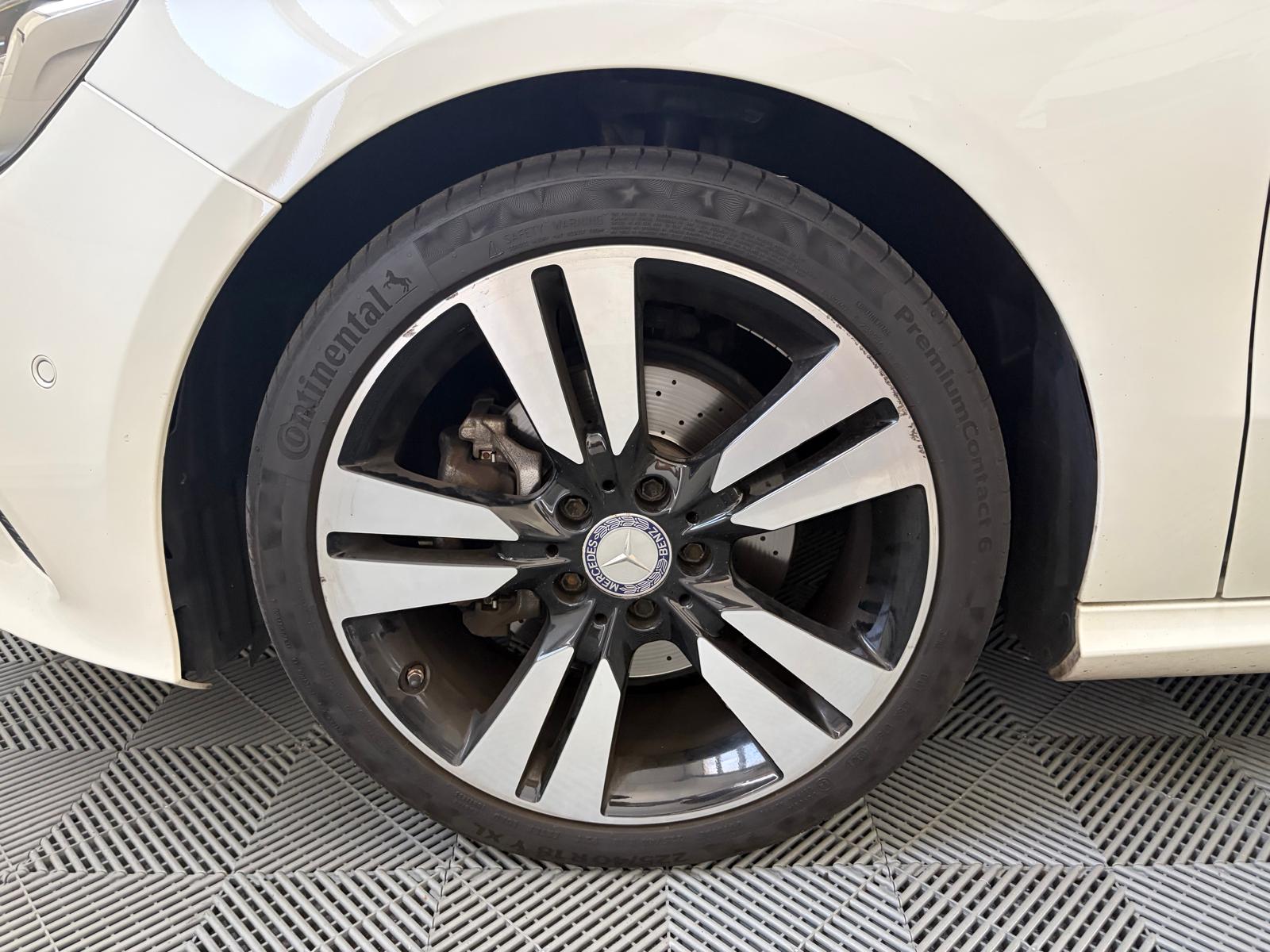 MERCEDES-BENZ A 200 Urban-image-25