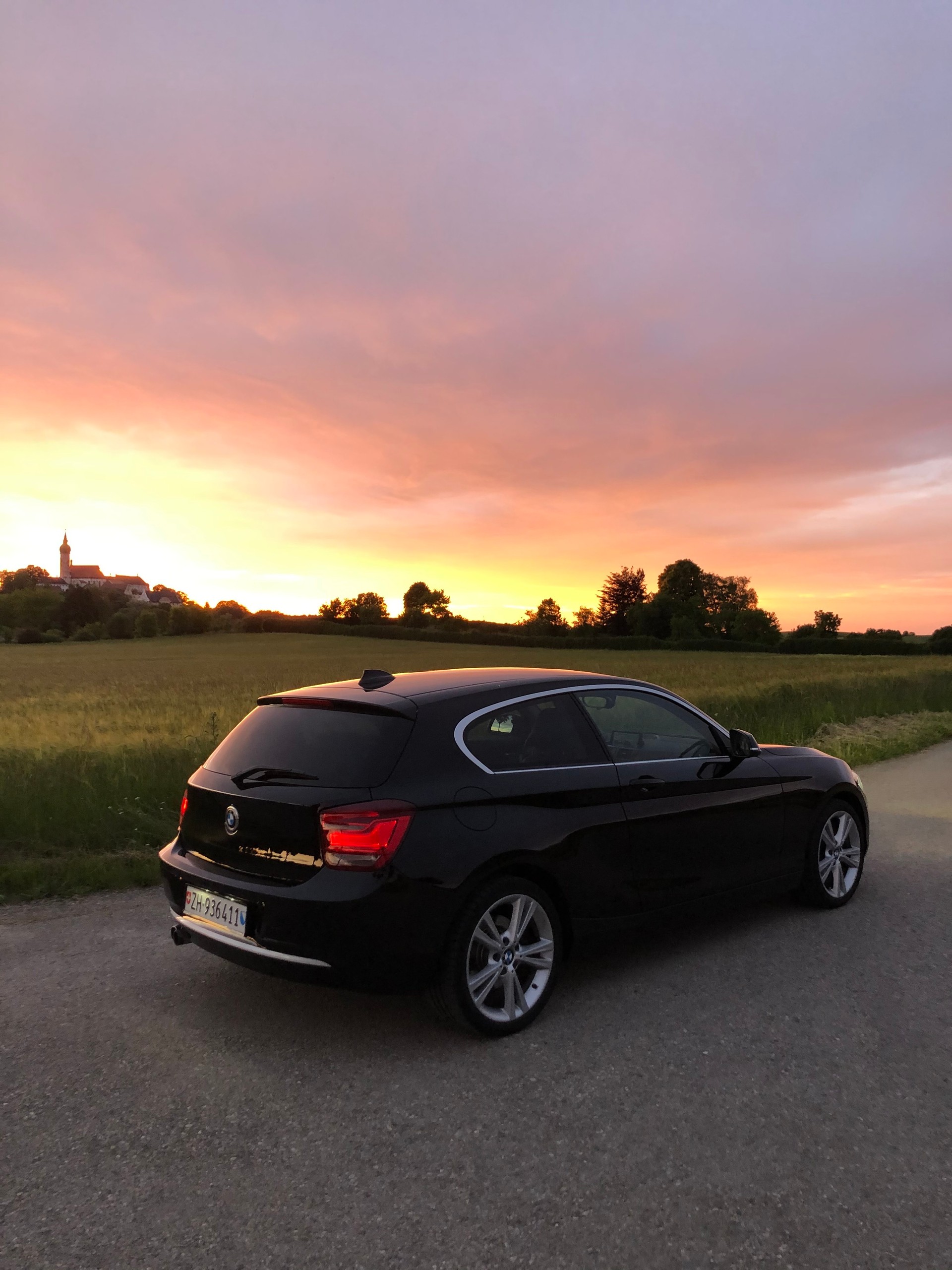 BMW 125i-image-14