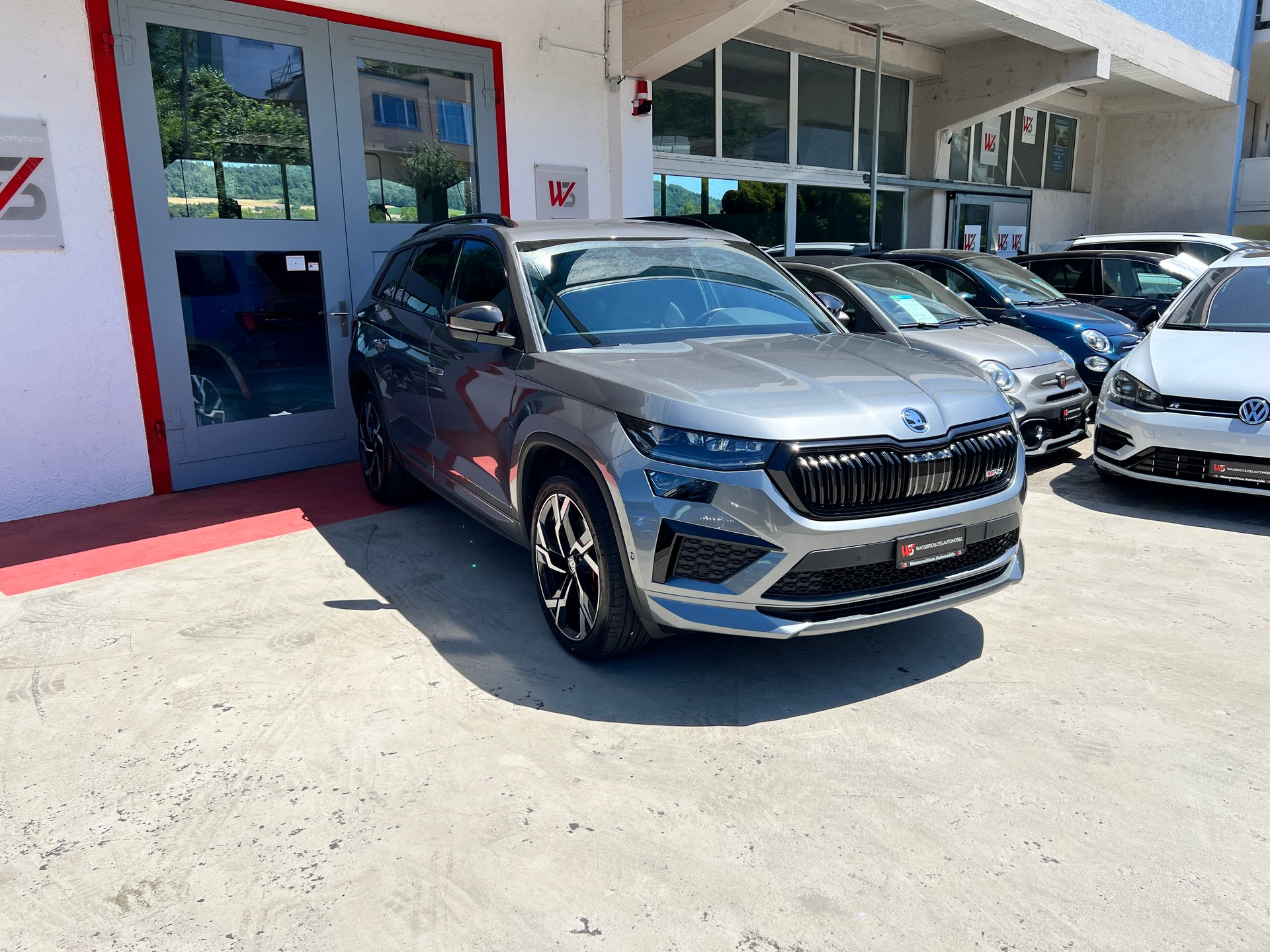 SKODA Kodiaq 2.0 TSI 4x4 RS 245PS 7 Sitzer-showroom-element-1