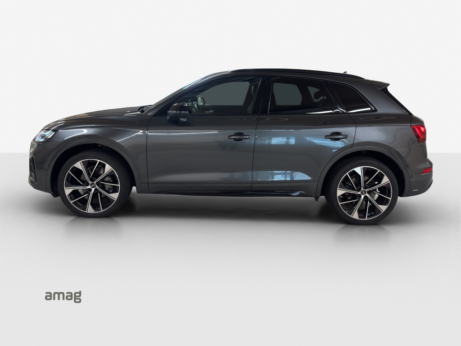AUDI Q5 40 TDI Black Edition quattro S-tronic-showroom-element-1