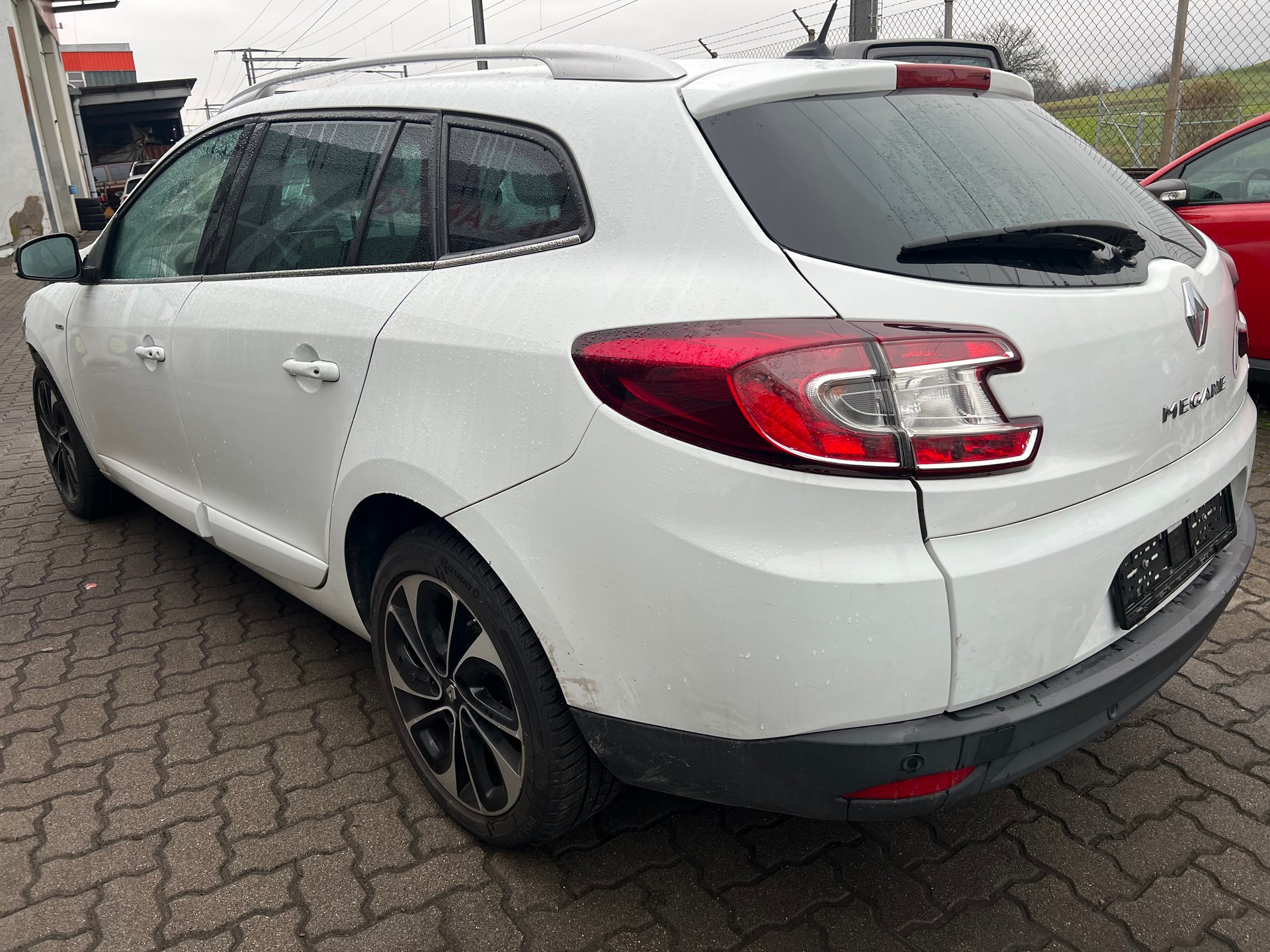 RENAULT Mégane Grandtour 1.5 dCi Bose-image-1