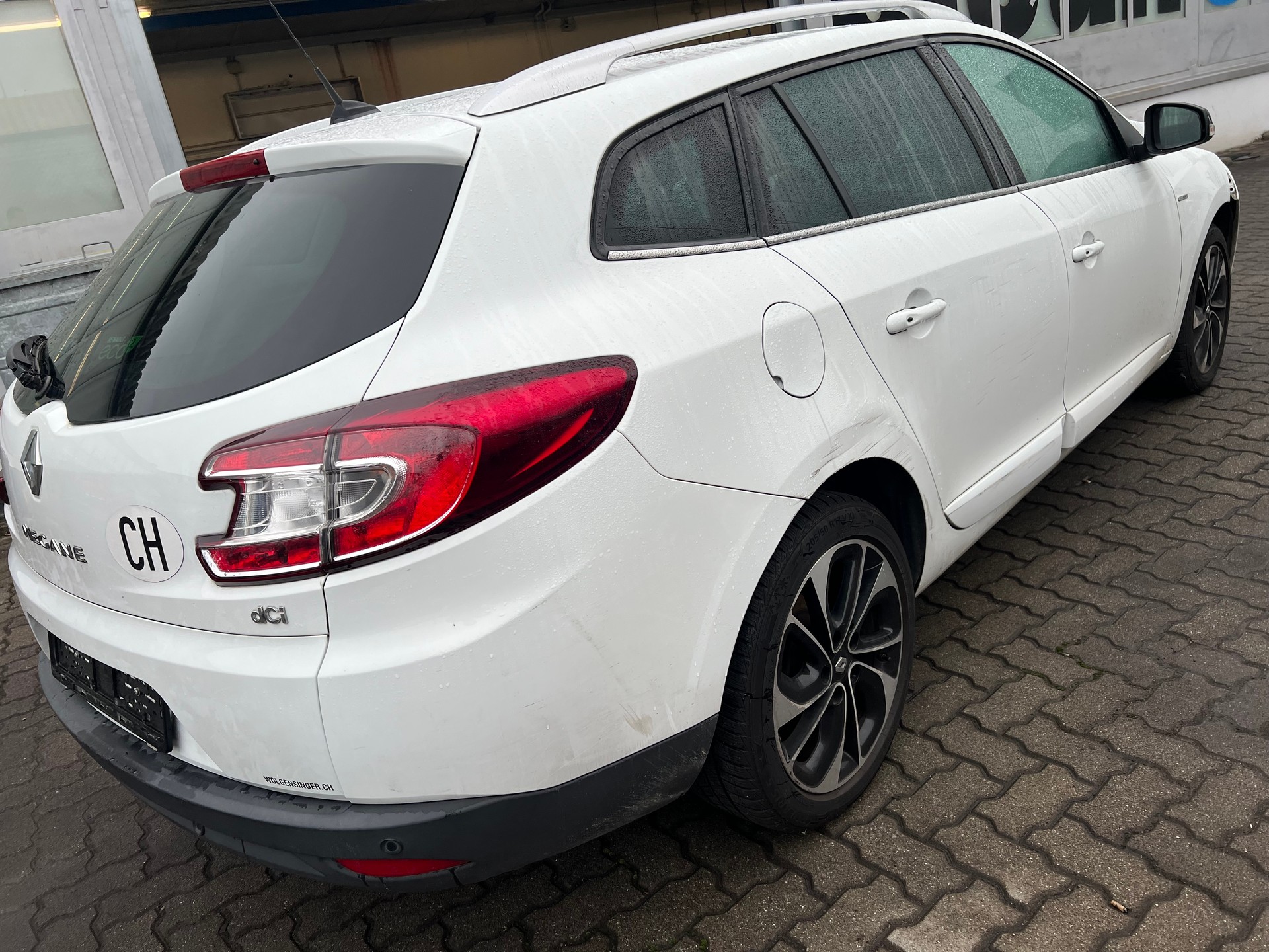 RENAULT Mégane Grandtour 1.5 dCi Bose-image-3