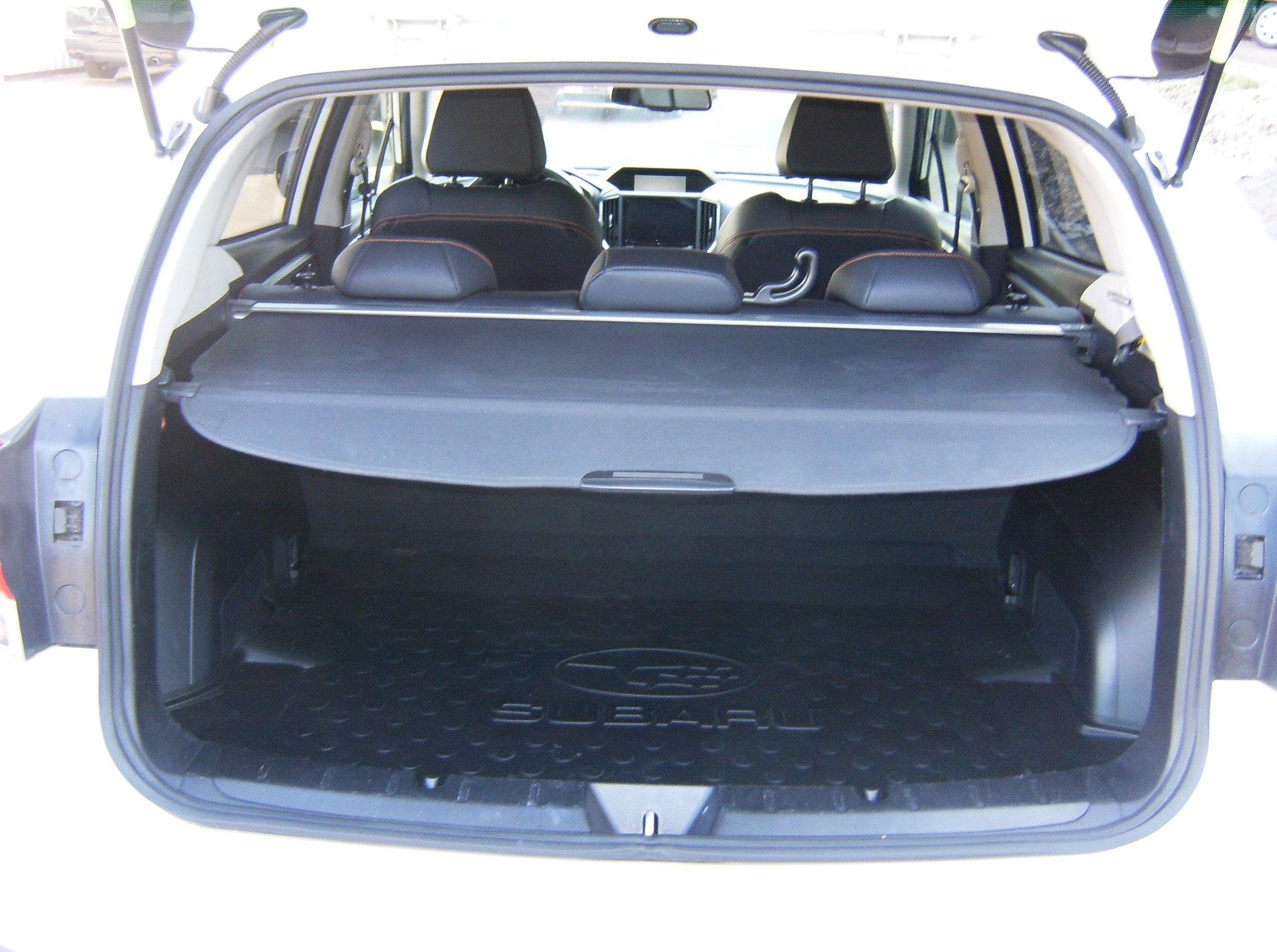SUBARU XV 2.0 Luxury AWD Lineartronic-image-6