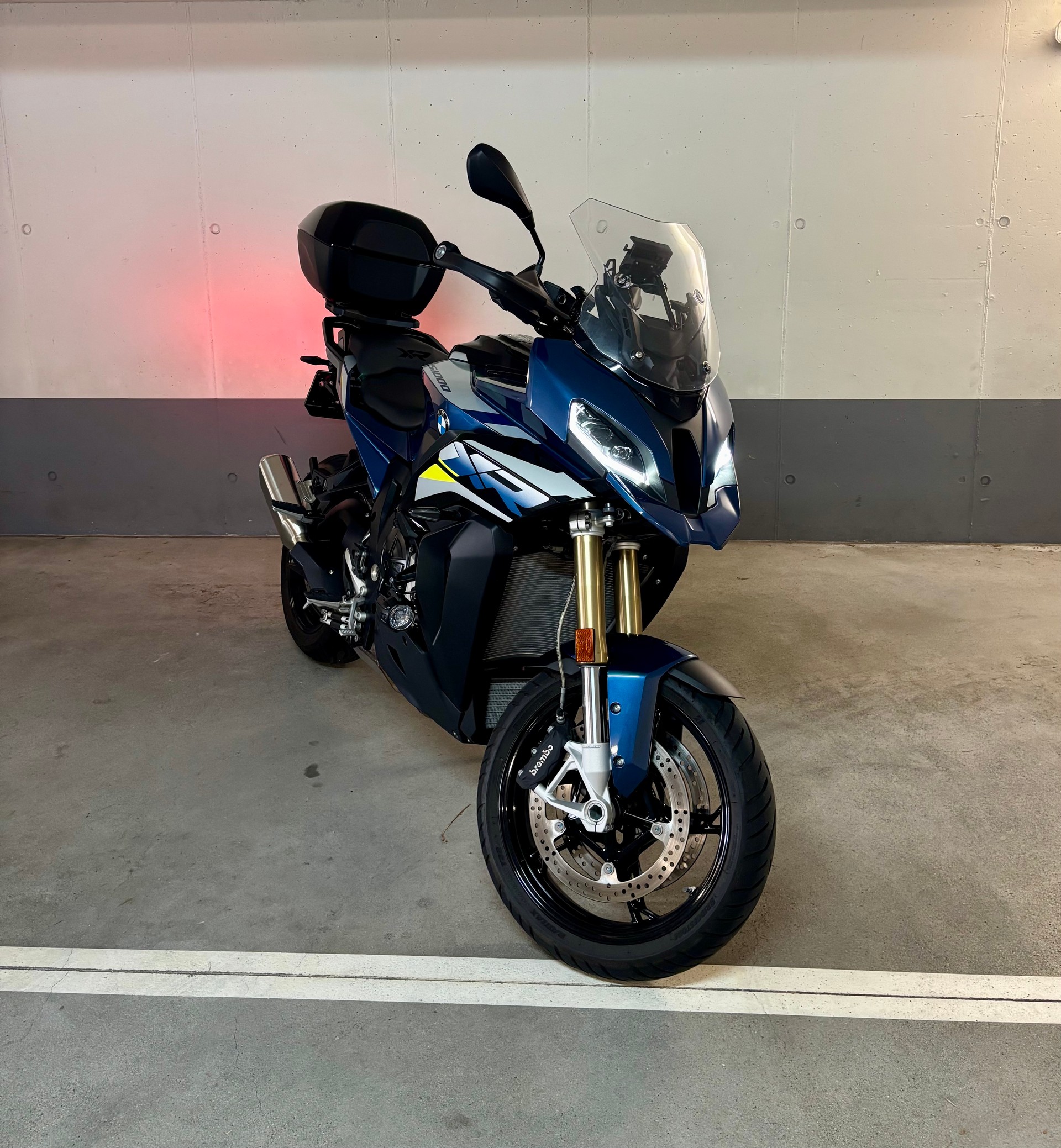 BMW S 1000 XR-image-0