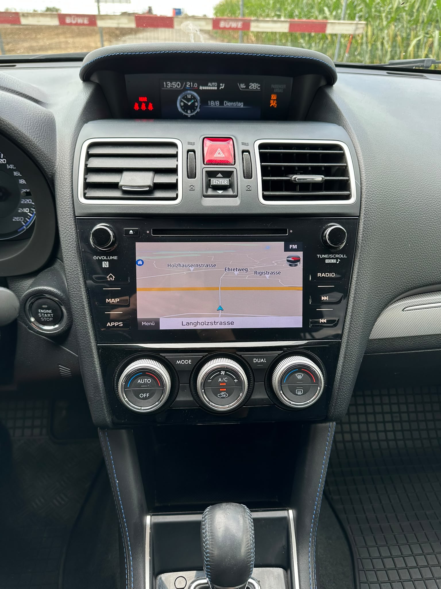 SUBARU Levorg 2.0i Swiss Plus AWD Lineartronic-image-22