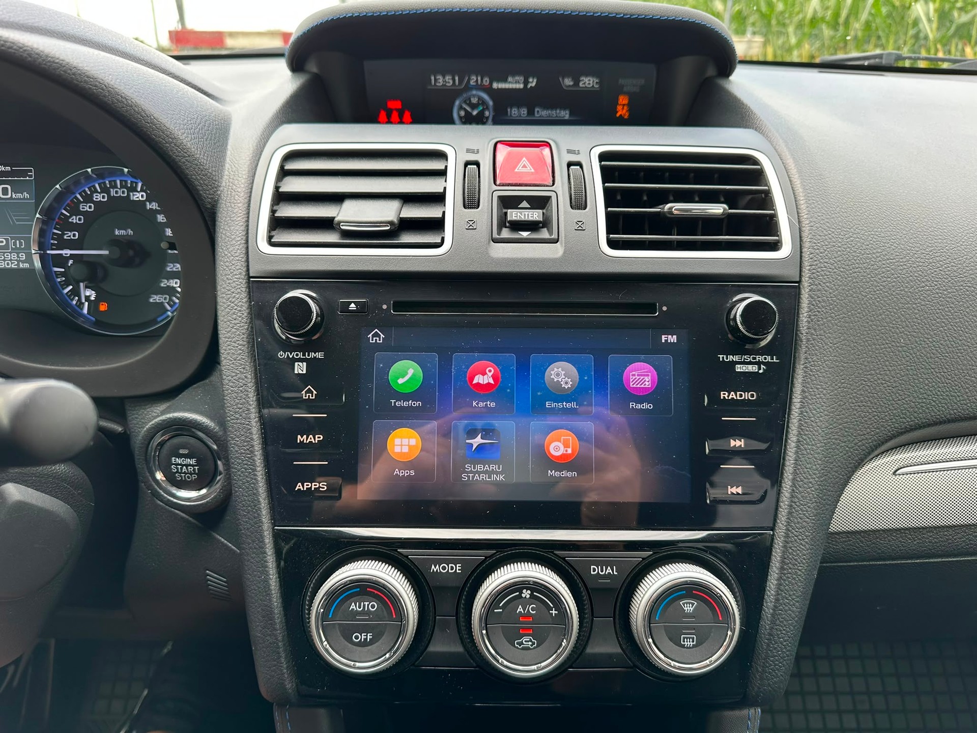 SUBARU Levorg 2.0i Swiss Plus AWD Lineartronic-image-21