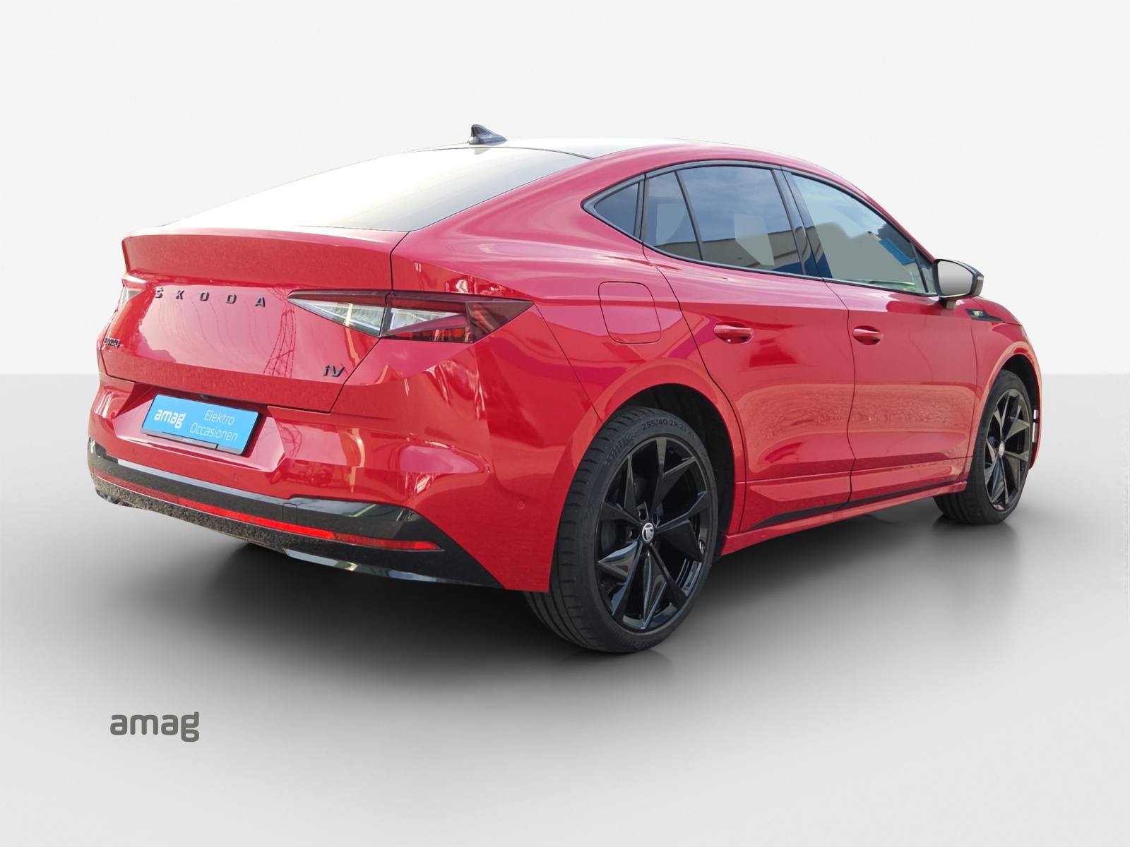 SKODA Enyaq Coupé RS iV 80 4x4-image-4