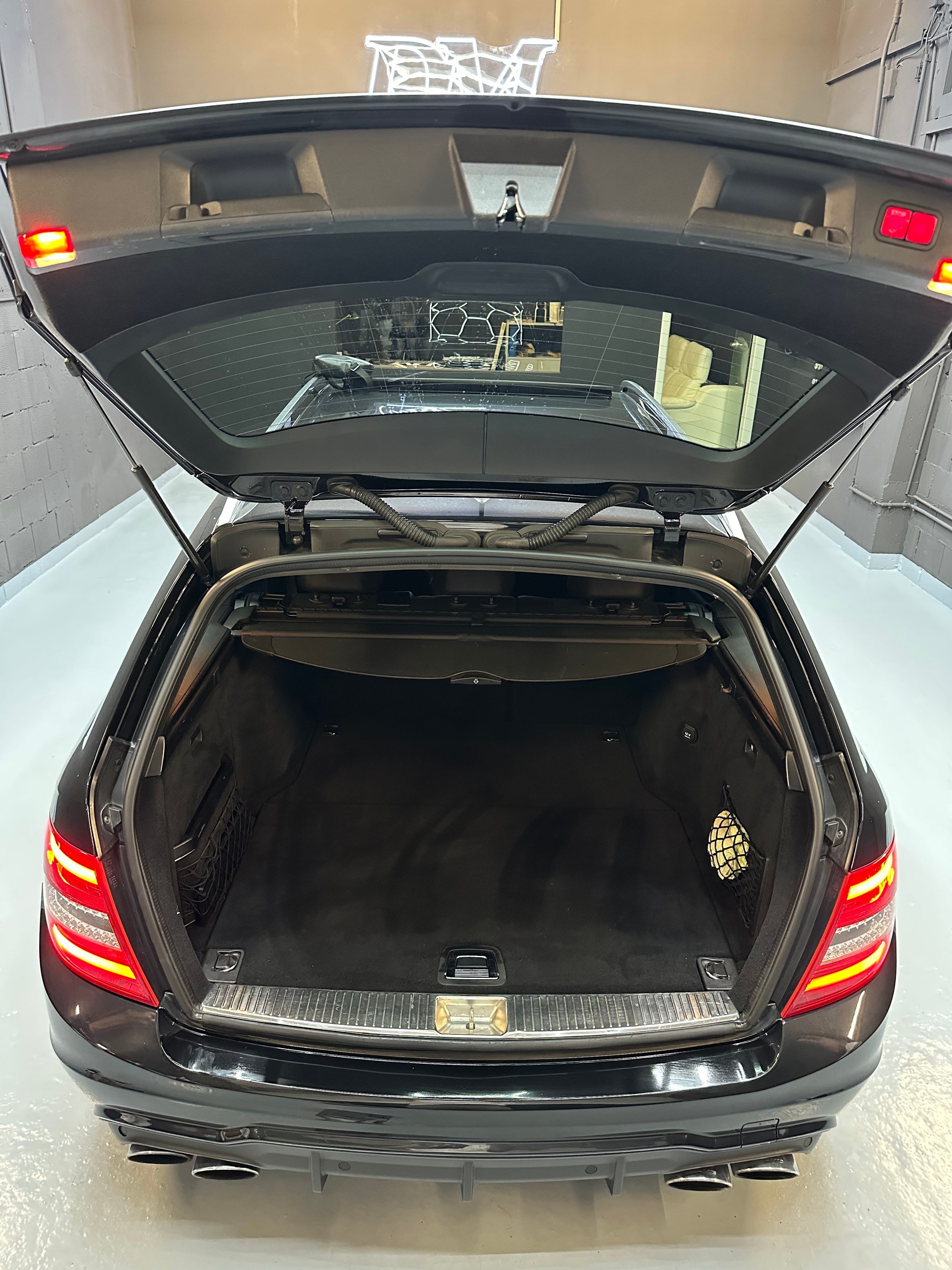 MERCEDES-BENZ C 63 AMG Edition 507 Speedshift MCT // 1of1 in Swiss🇨🇭 !! // full carbone // Sound H&K // Distronic // Leasing dès 859.--image-13