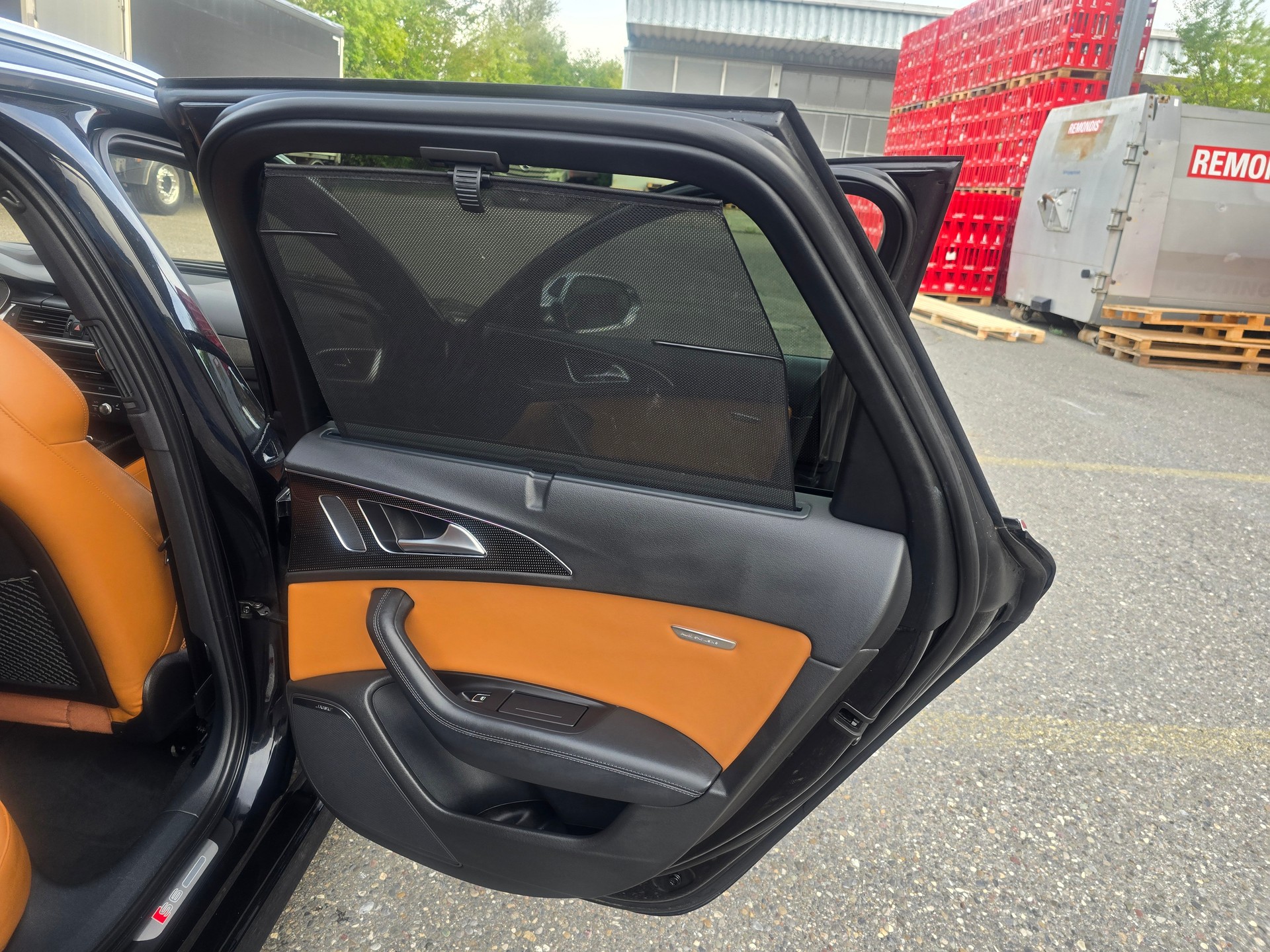 AUDI S6 Avant 4.0 TFSI V8 quattro S-tronic-image-18