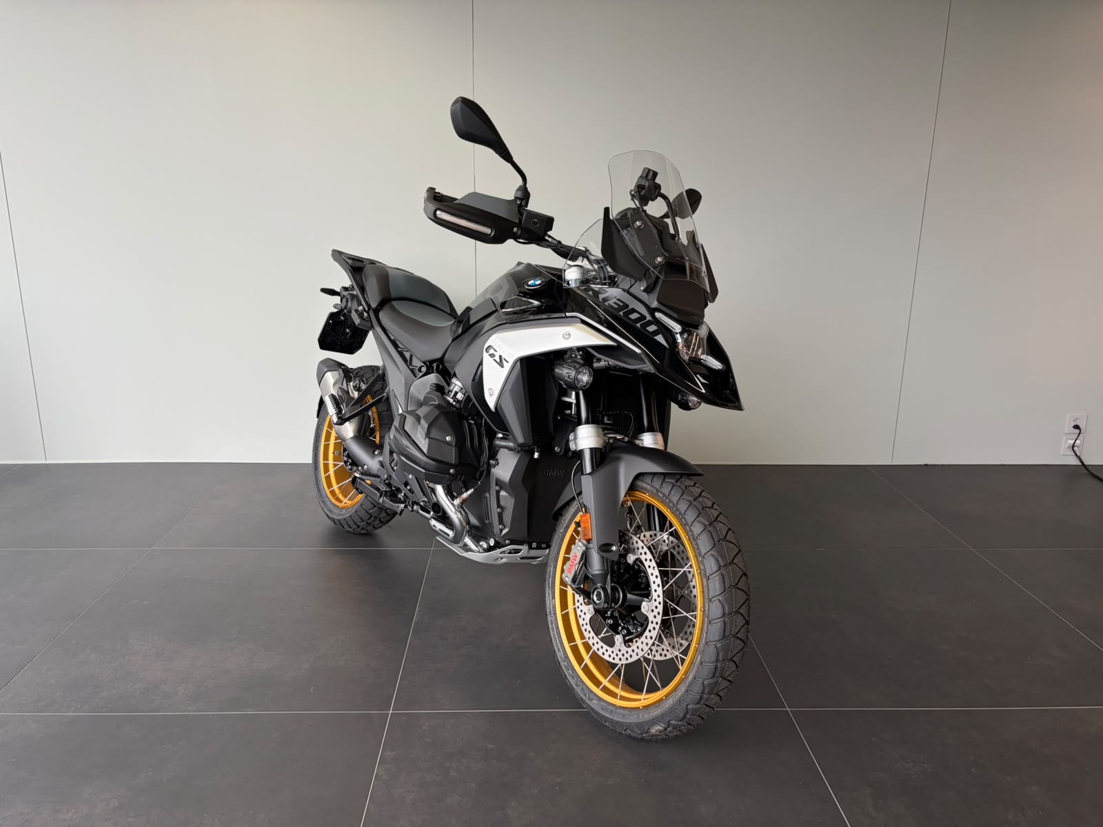 BMW R 1300 GS ASA-image-3