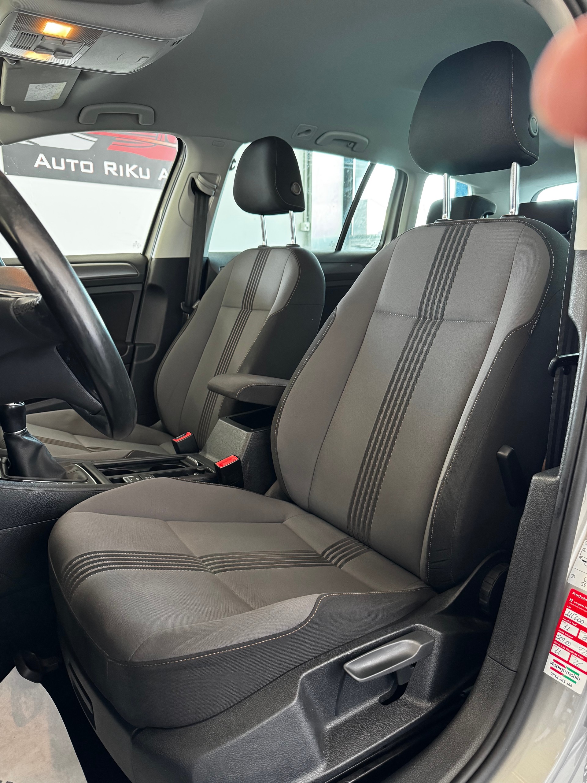 VW Golf Variant 1.6 TDI Allstar 4Motion-image-13
