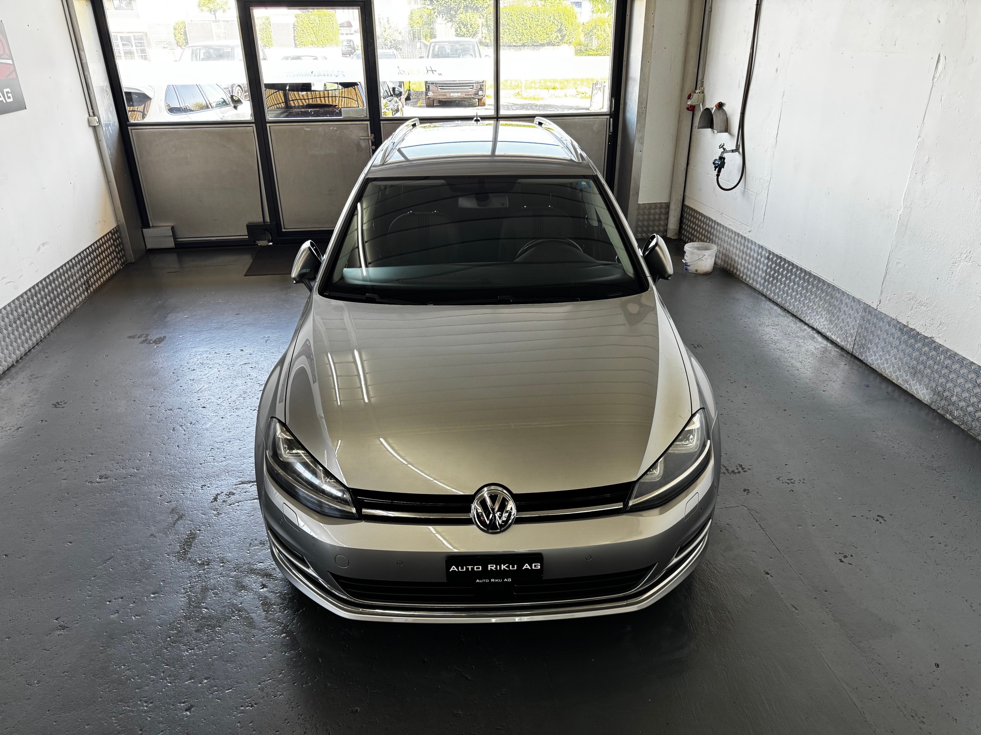 VW Golf Variant 1.6 TDI Allstar 4Motion-showroom-element-2