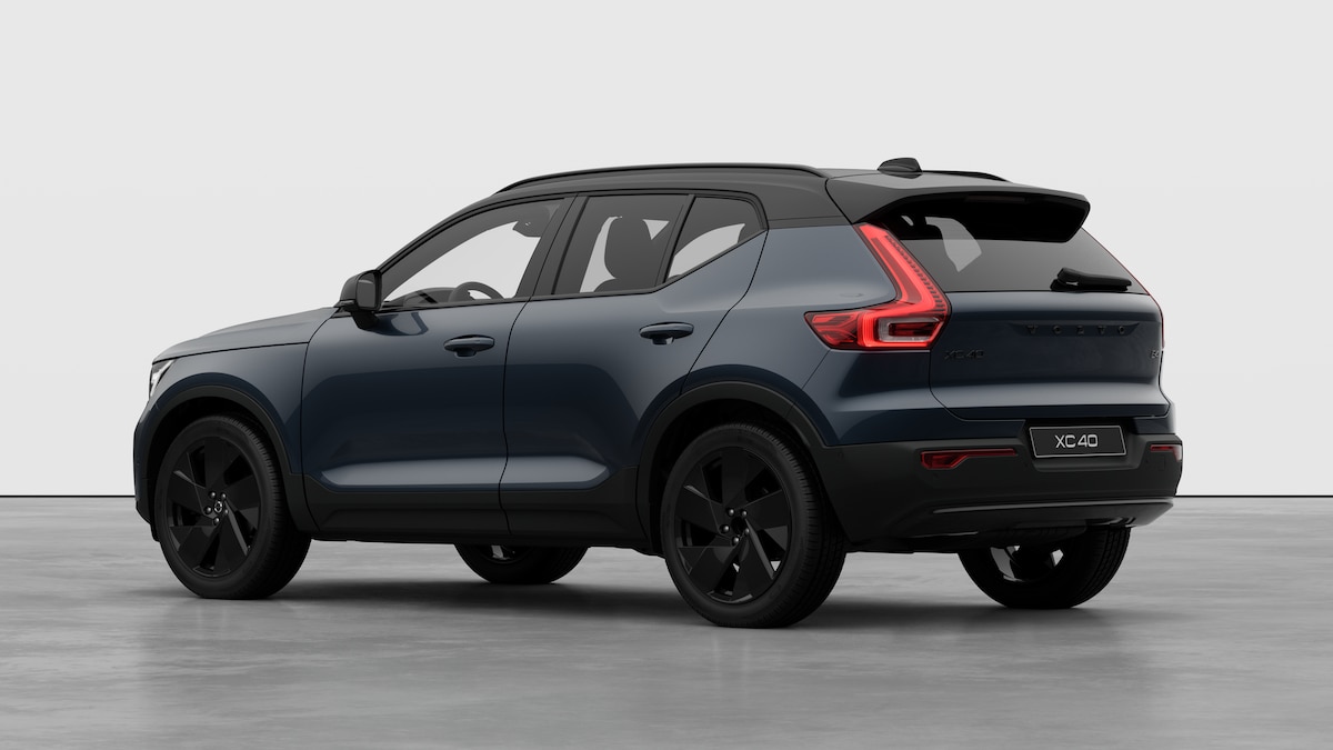VOLVO XC40 2.0 B4 MH Black Edition-showroom-element-1