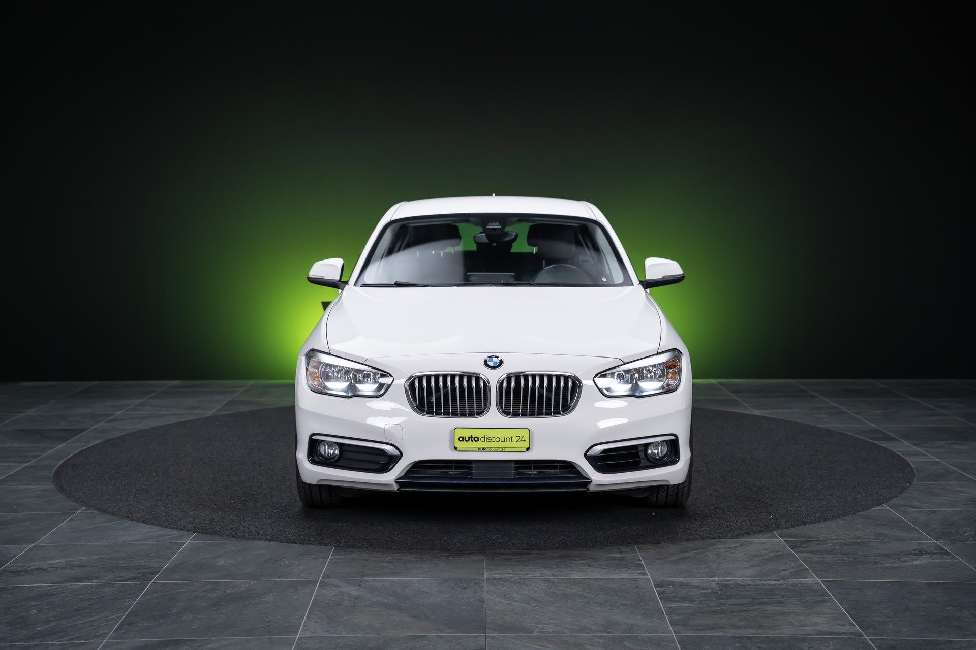 BMW 116d / CH-Fahrzeug / Tempomat / Sitzheizung-showroom-element-1