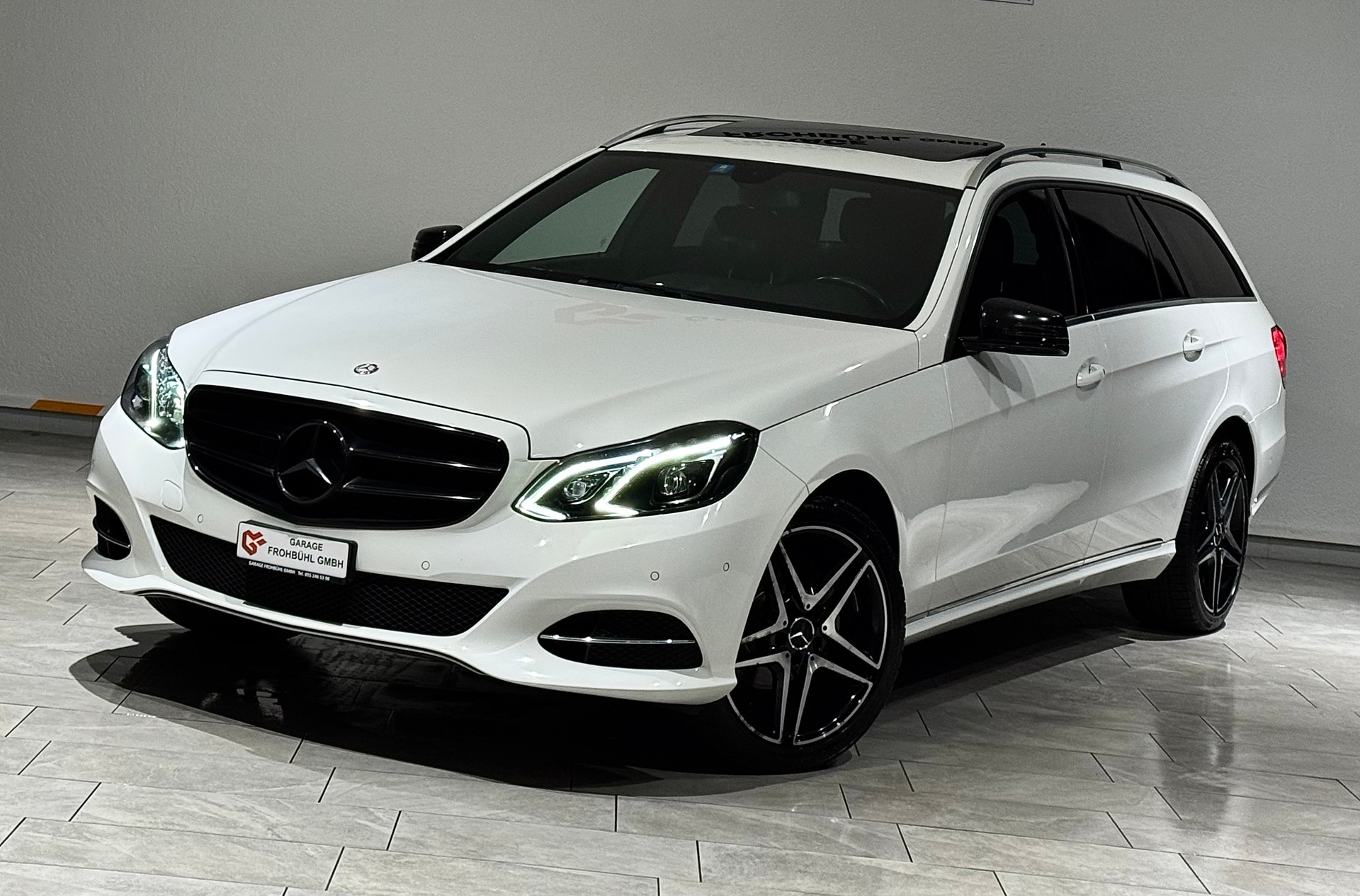 MERCEDES-BENZ E 220 CDI Avantgarde 7G-Tronic-showroom-element-3
