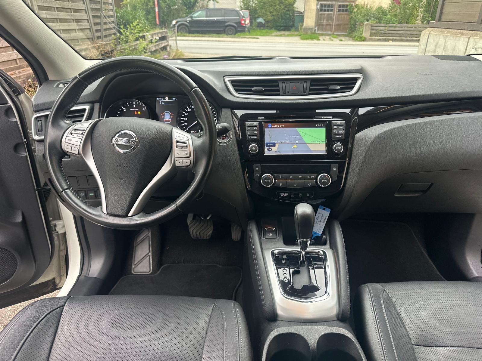 NISSAN Qashqai 1.6 dCi tekna Xtronic CVT-image-7