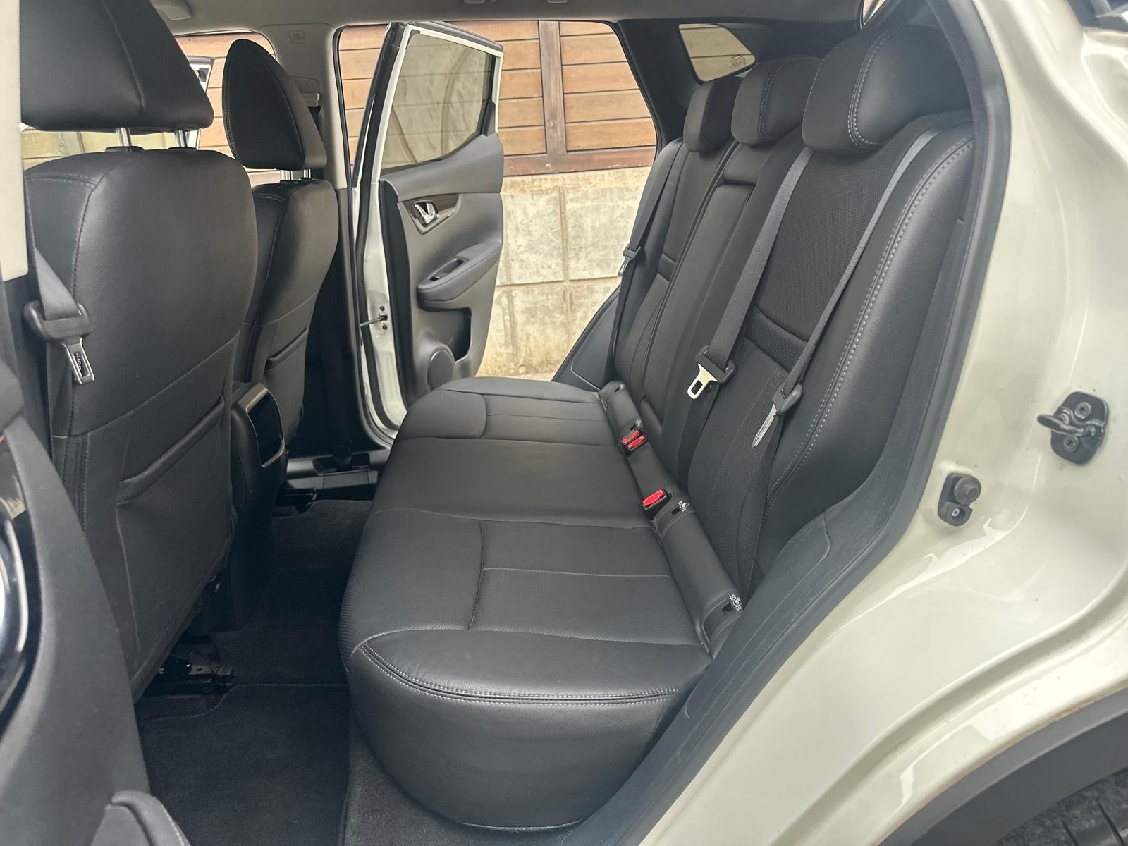 NISSAN Qashqai 1.6 dCi tekna Xtronic CVT-image-10
