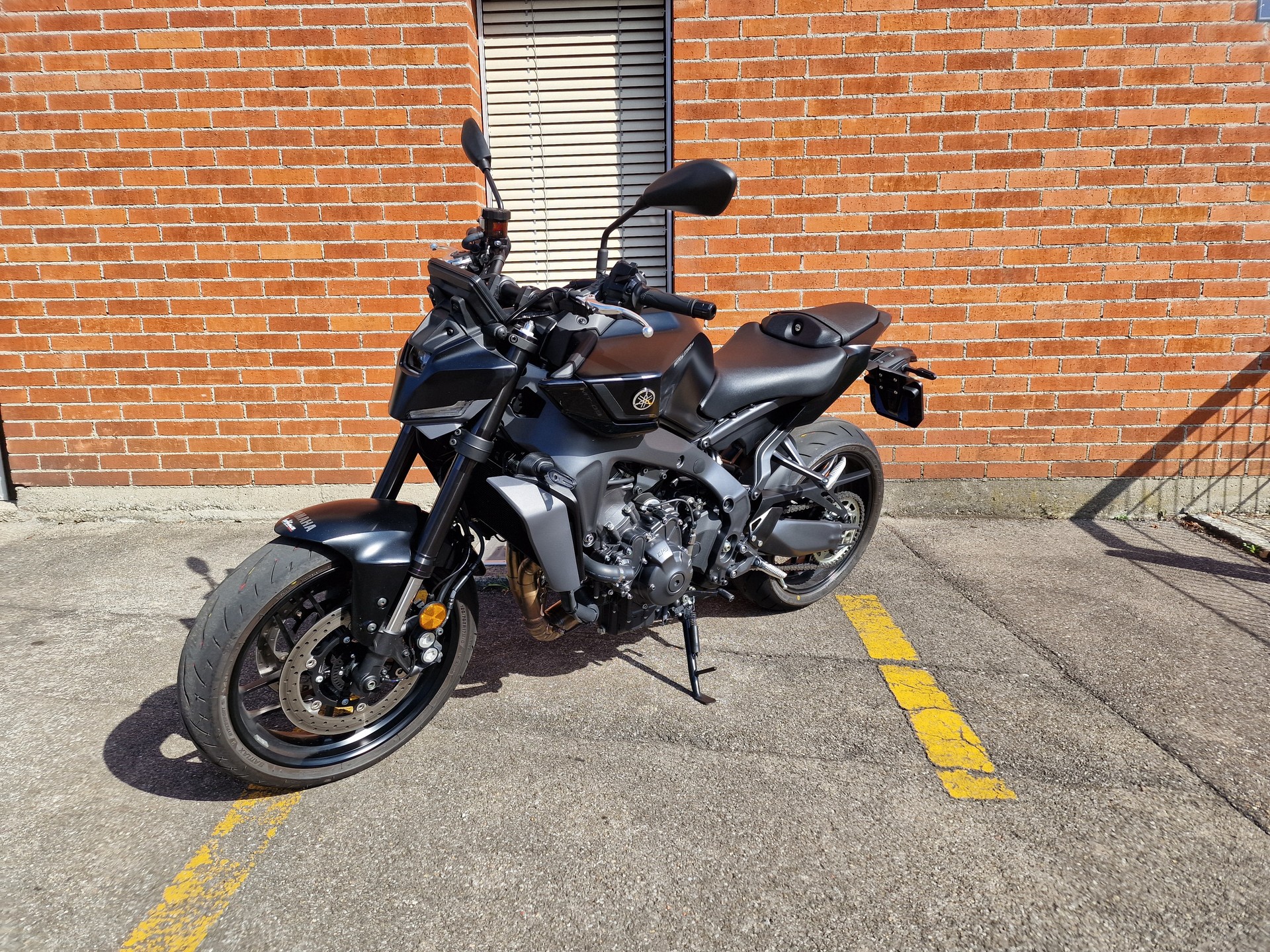 YAMAHA MT-09-image-3