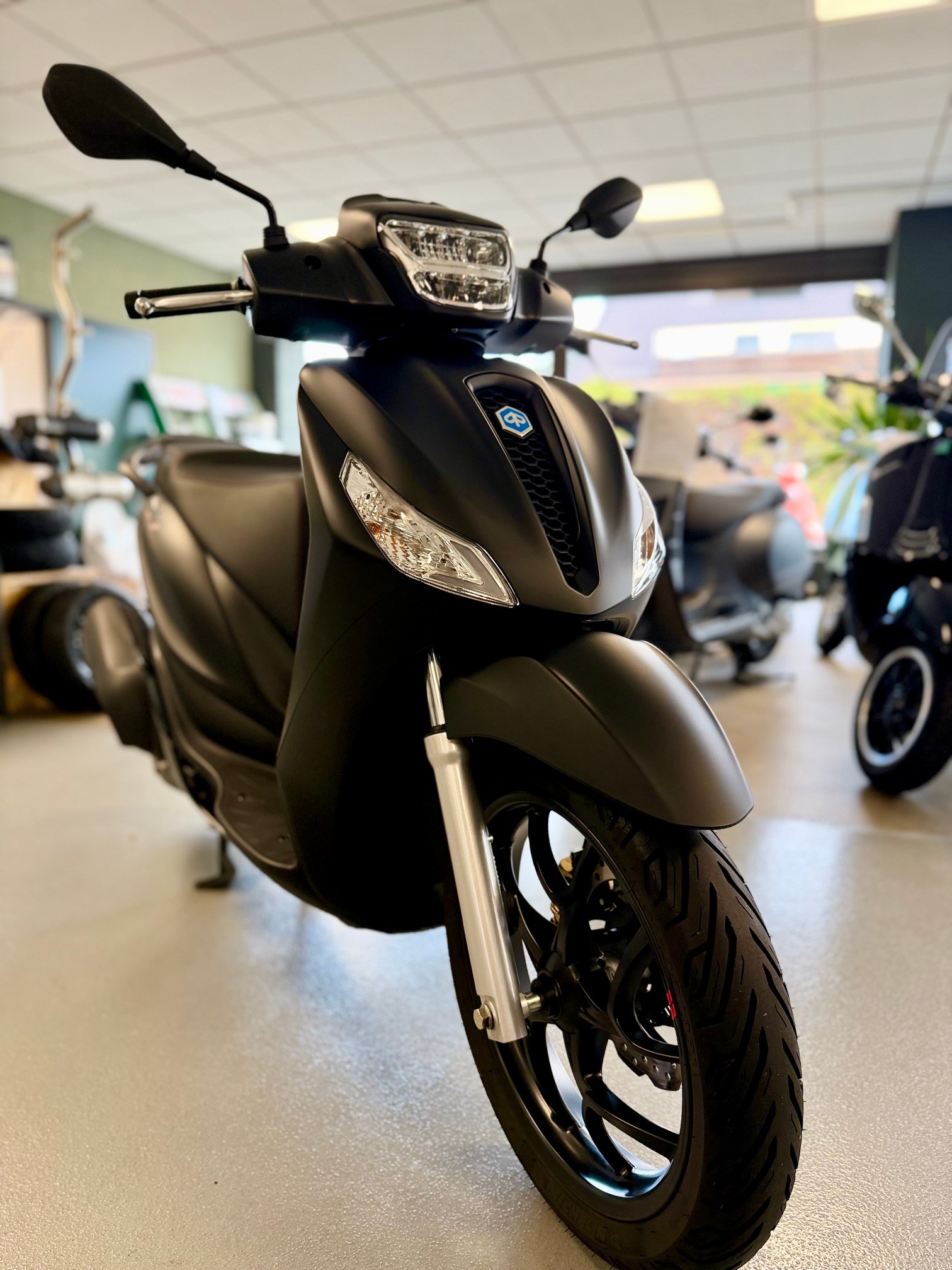 PIAGGIO Medley 125 Sport-image-6