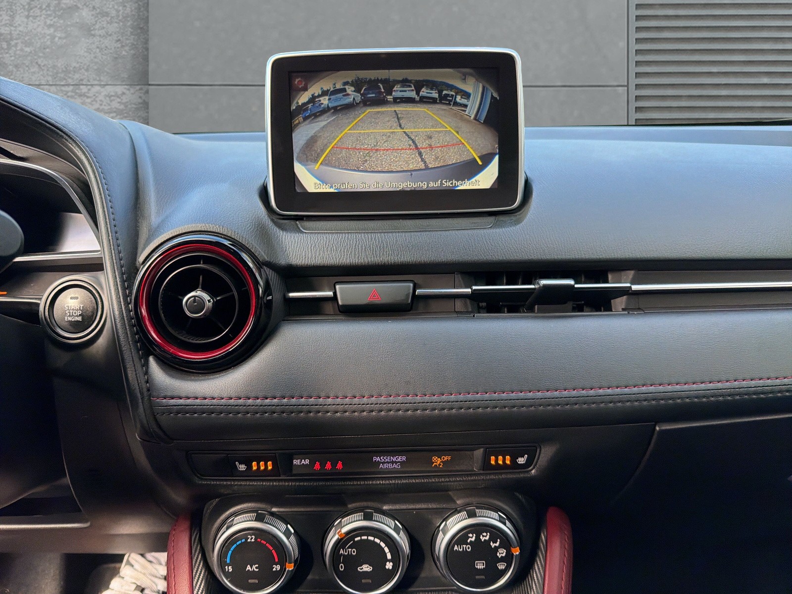 MAZDA CX-3 2.0 Revolution AWD Skyactiv Drive-image-12