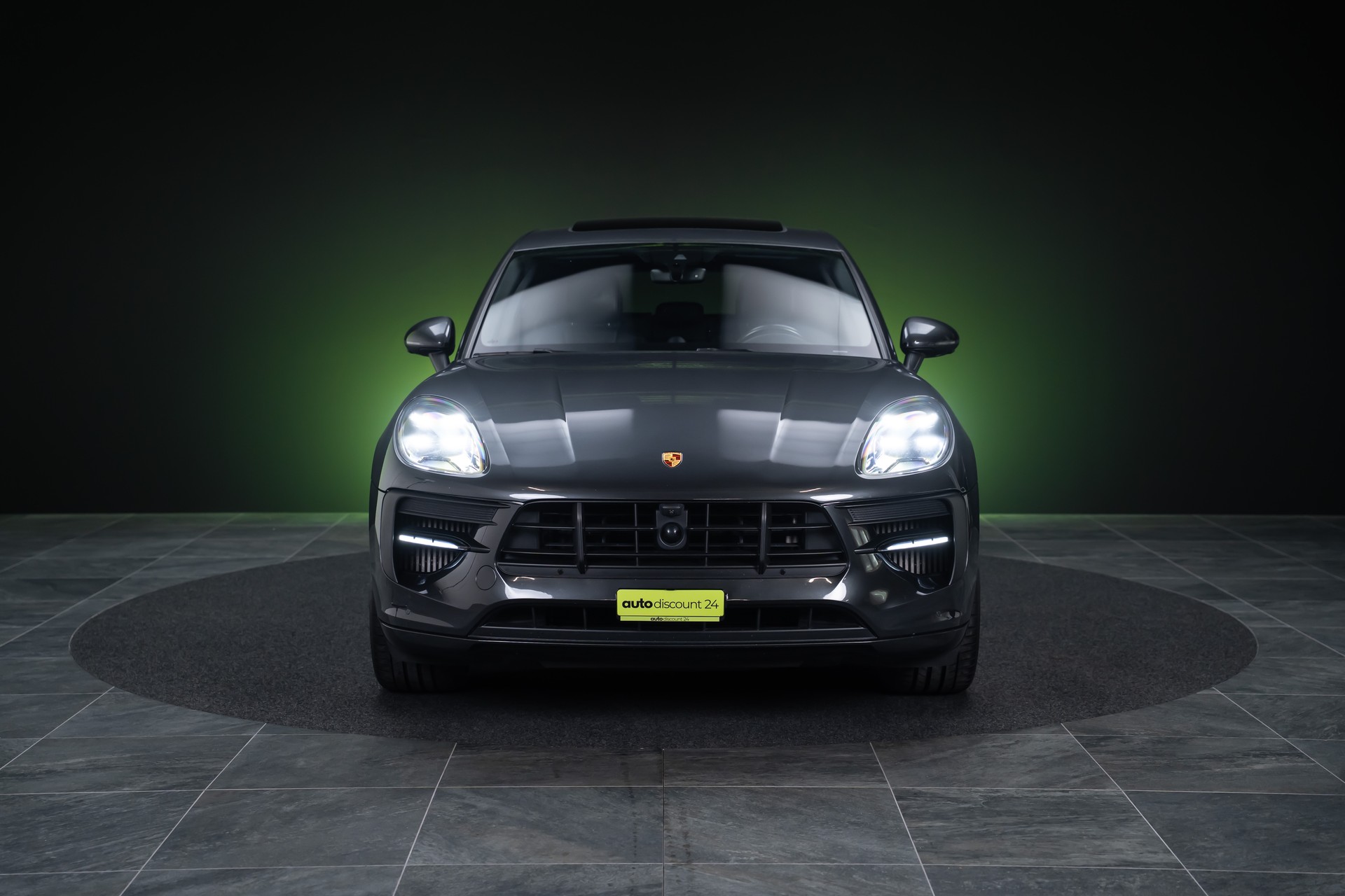 PORSCHE Macan 2.9 V6 GTS / CH-Fahrzeug / Sport-Chrono / Panorama-Schiebedach-showroom-element-1