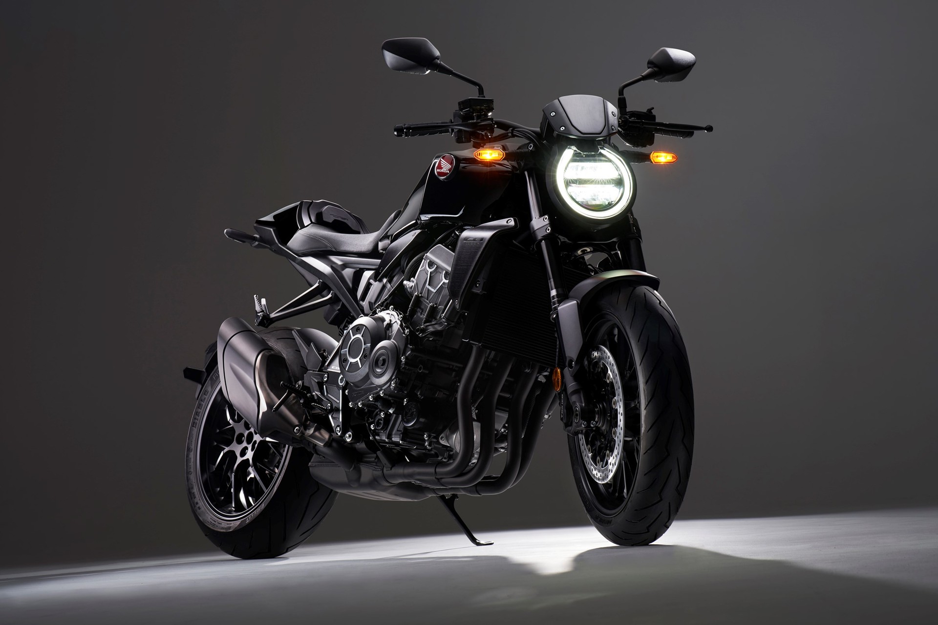 HONDA CB 1000 R "Black Edition"-image-0