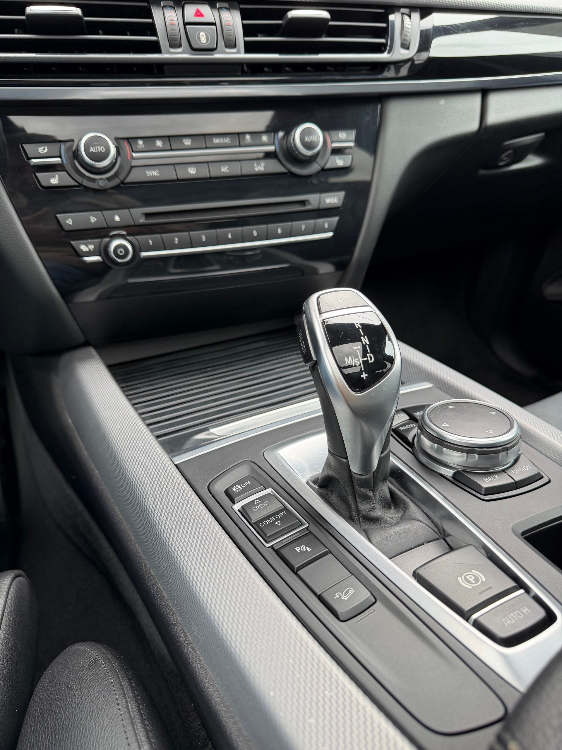 BMW X5 30d xDrive-image-6