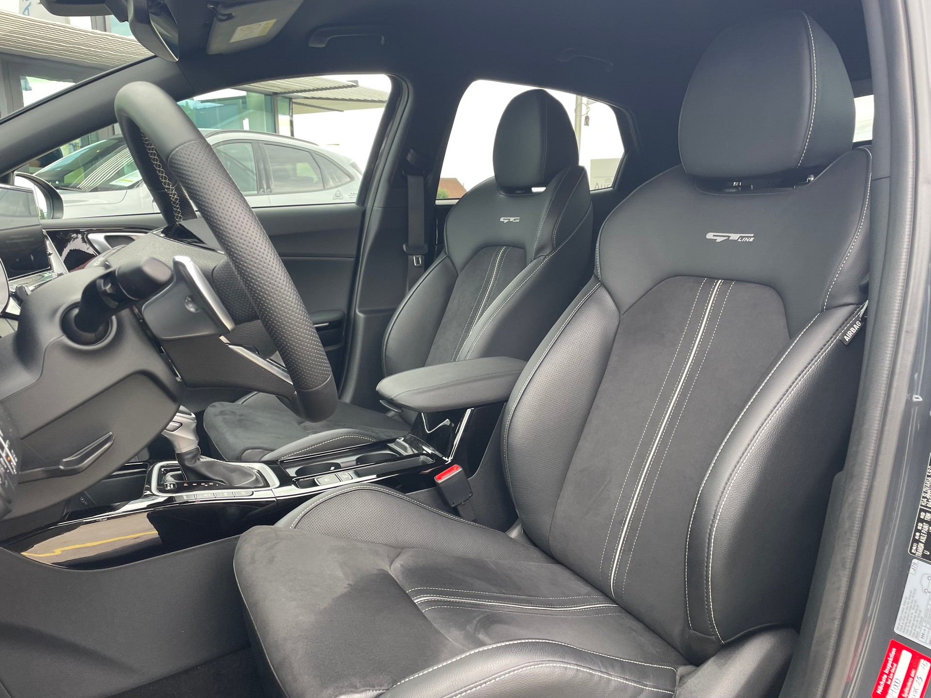 KIA XCeed 1.5TGD GT-Line DCT-image-9