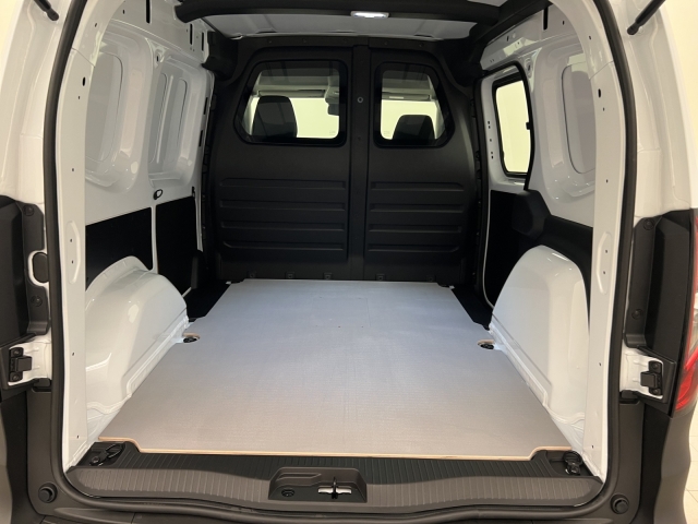 RENAULT Kangoo Van E-Tech Electric EV4-image-8