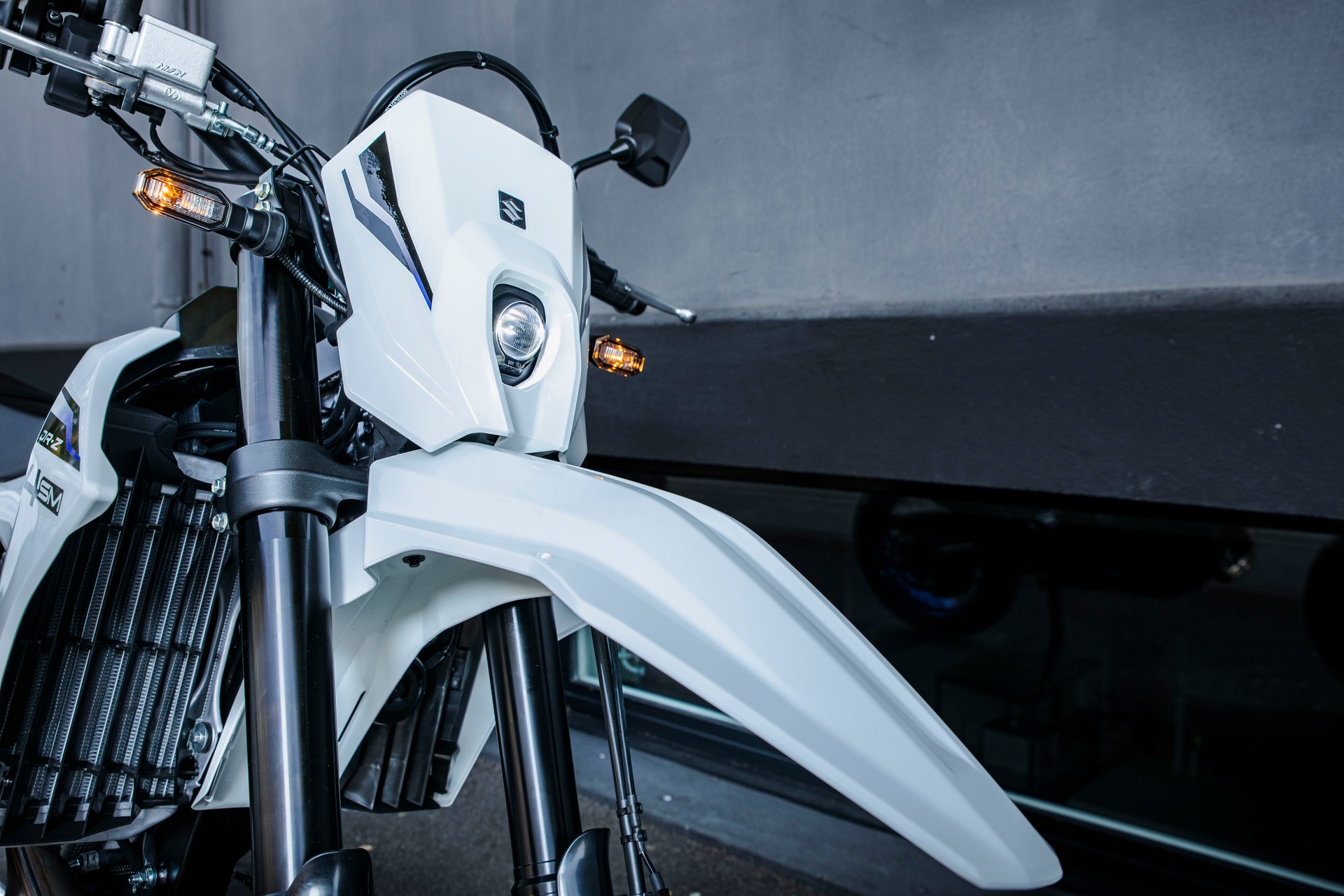 SUZUKI DR-Z 400-image-8