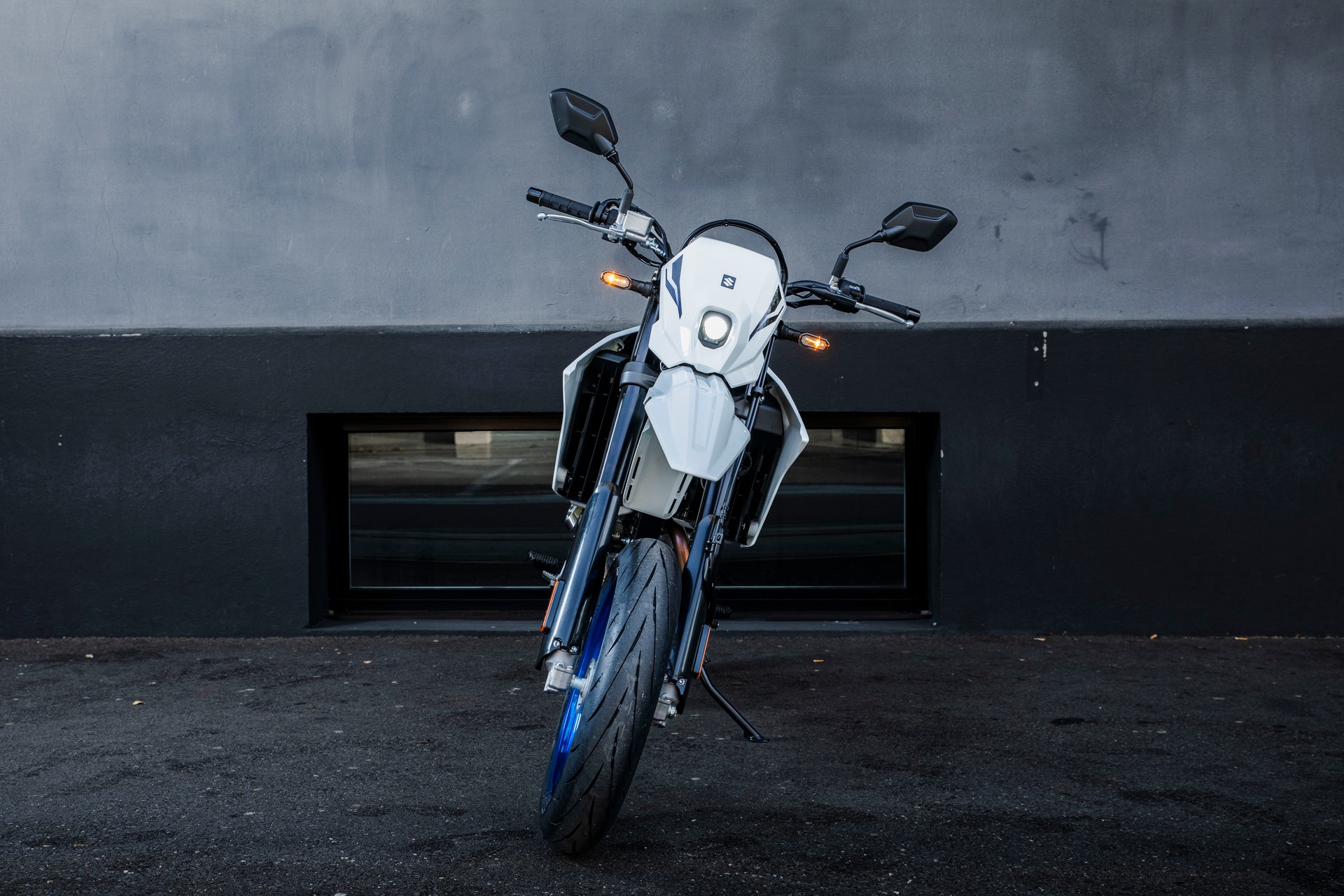 SUZUKI DR-Z 400-image-5