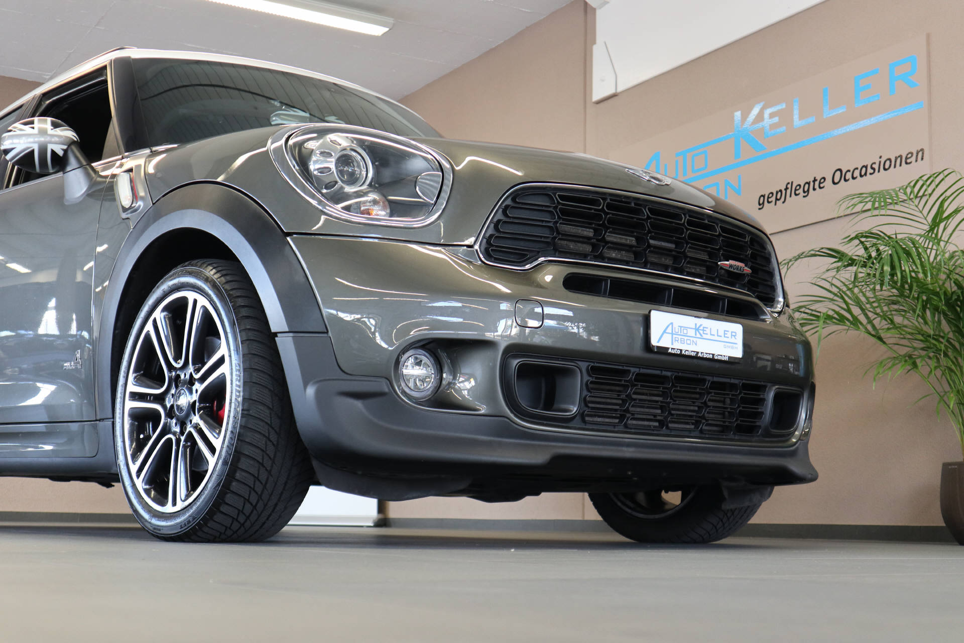 MINI Countryman 1.6i John Cooper Works ALL4-image-4
