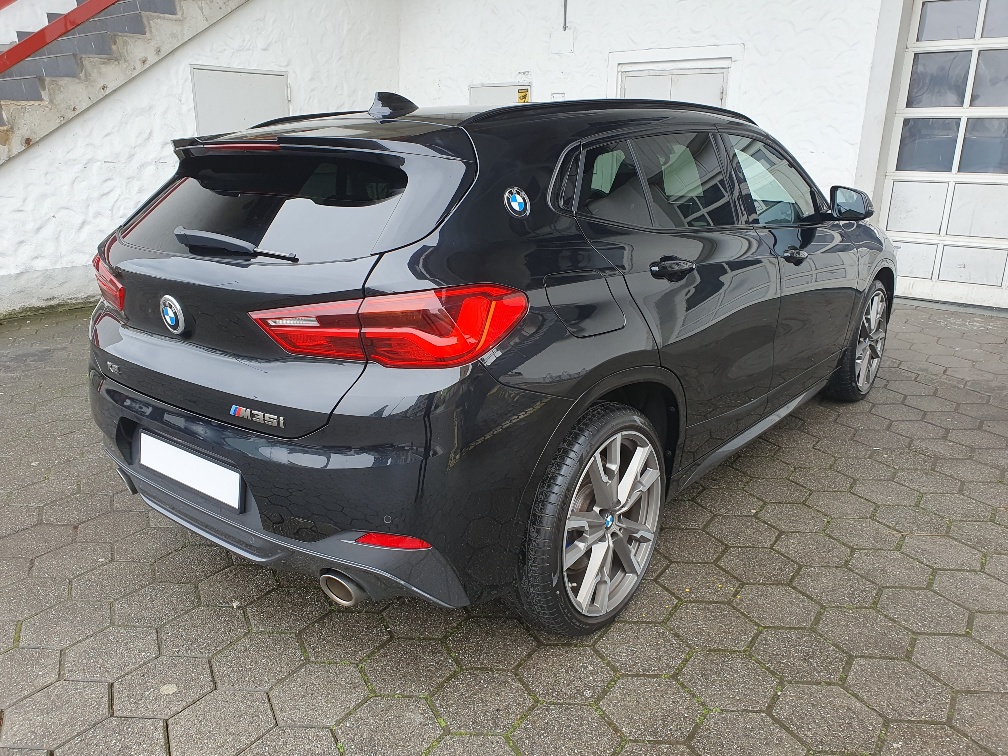 BMW X2 M35i Steptronic-showroom-element-2