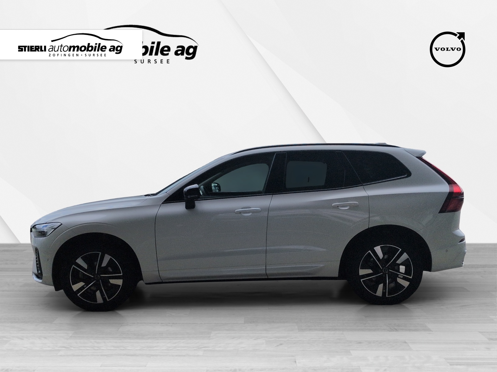 VOLVO XC60 2.0 B5 MH Plus Dark AWD-image-7