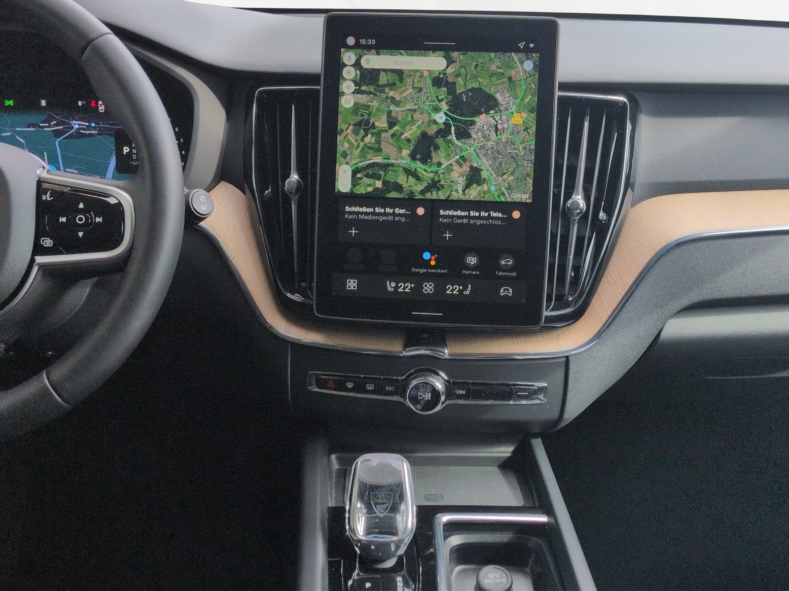 VOLVO XC60 2.0 B5 MH Plus Dark AWD-image-16