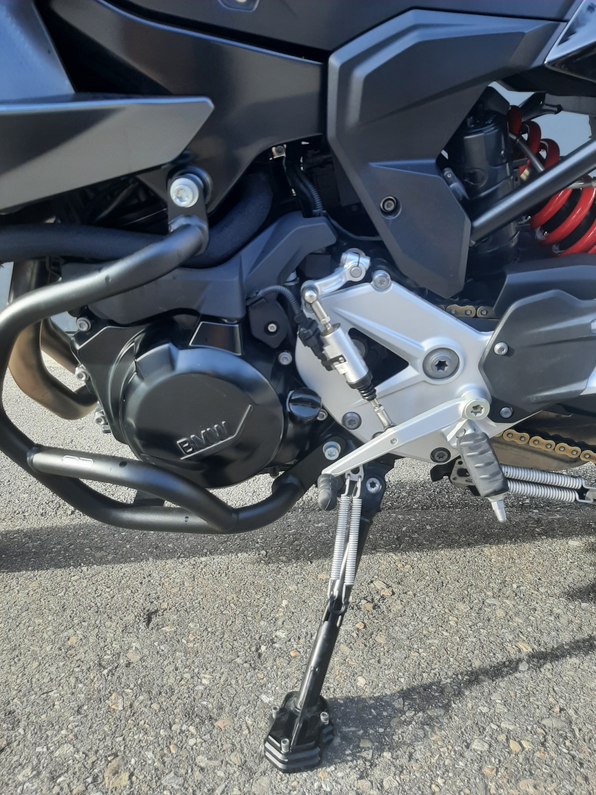 BMW F 900 XR ABS-image-2