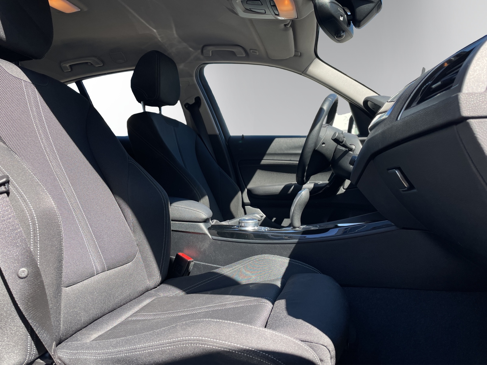 BMW 120d xDrive Steptronic-image-10