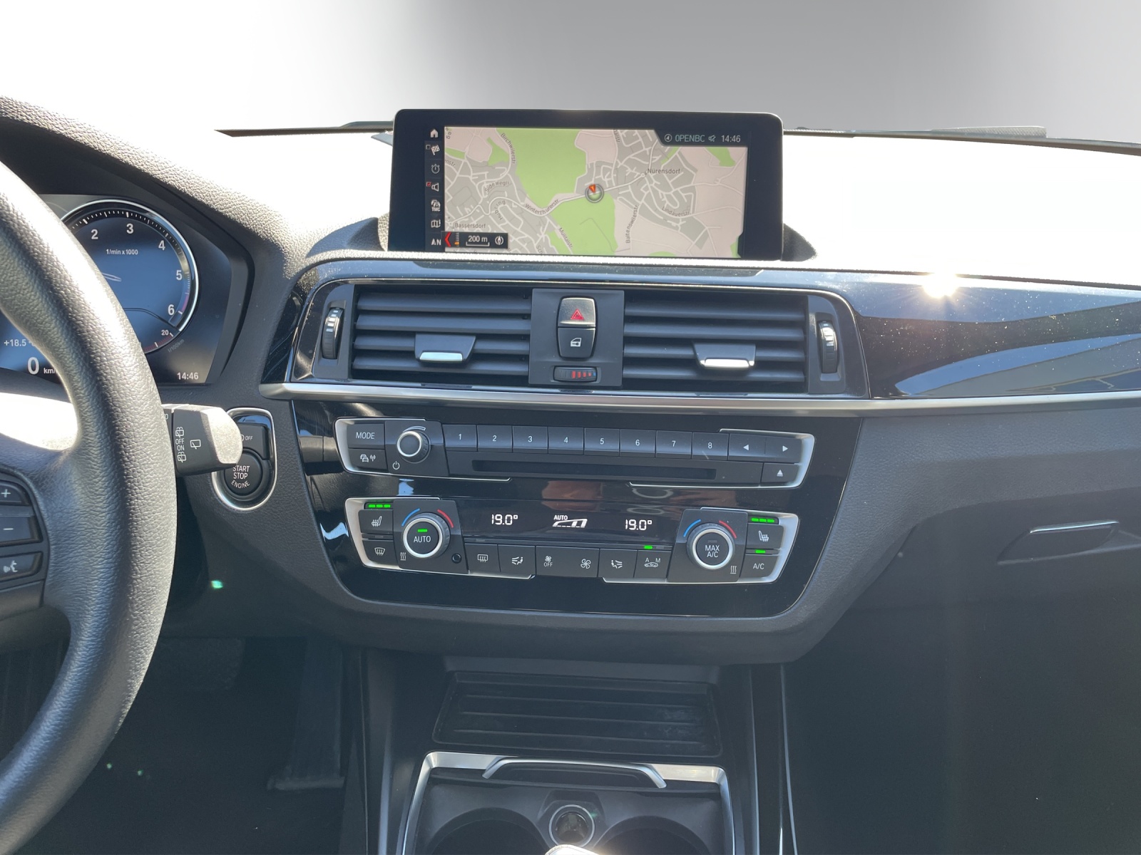 BMW 120d xDrive Steptronic-image-15