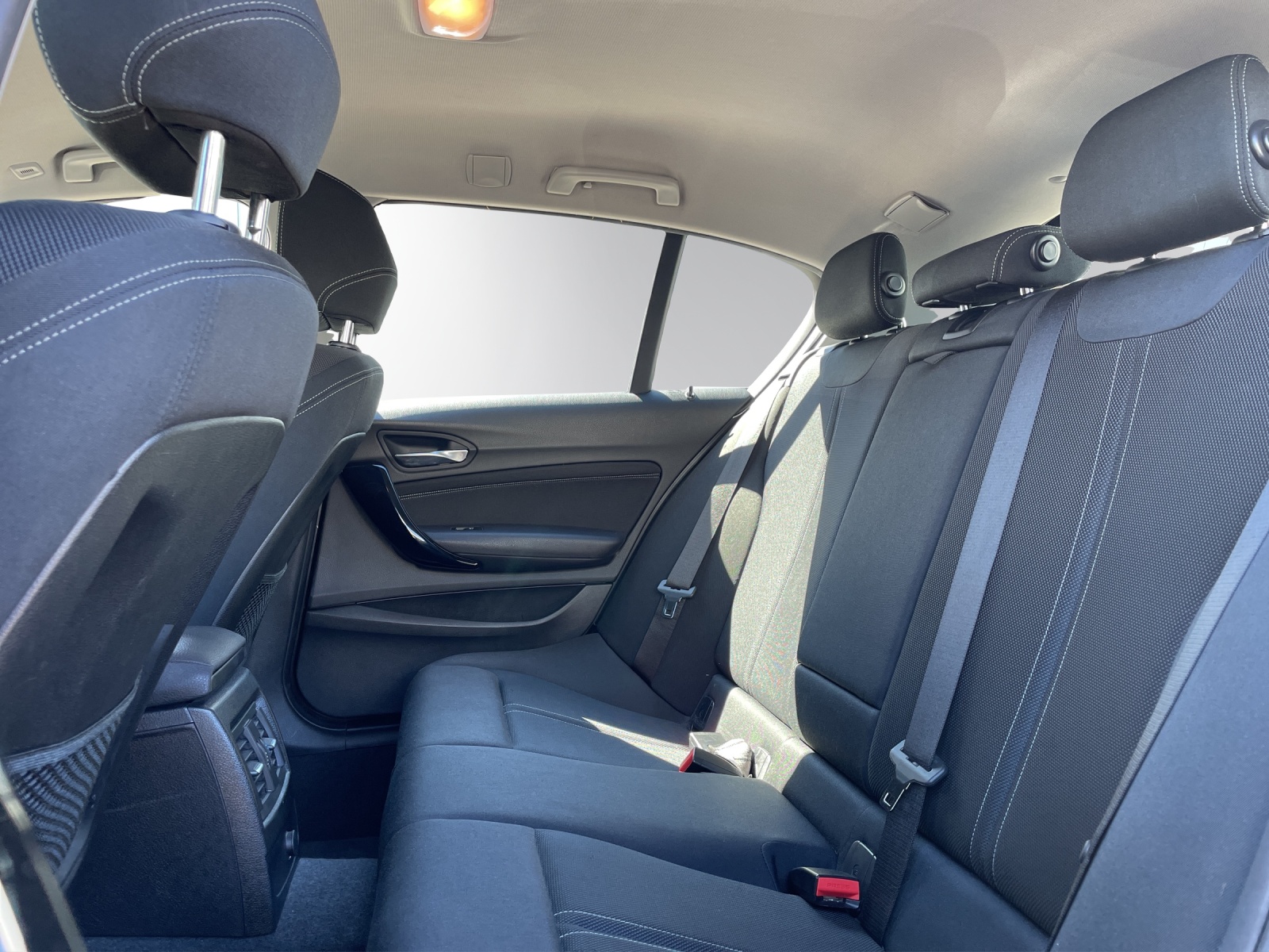 BMW 120d xDrive Steptronic-image-11
