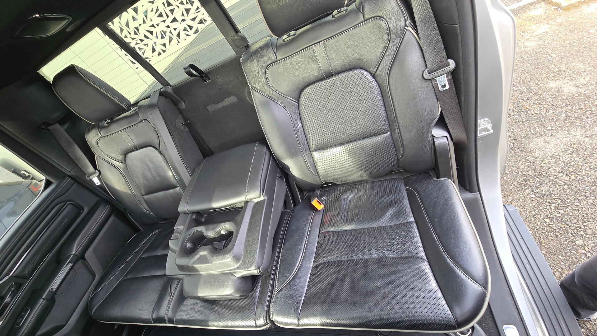 DODGE RAM Crew Cab eTorque Limited-image-9