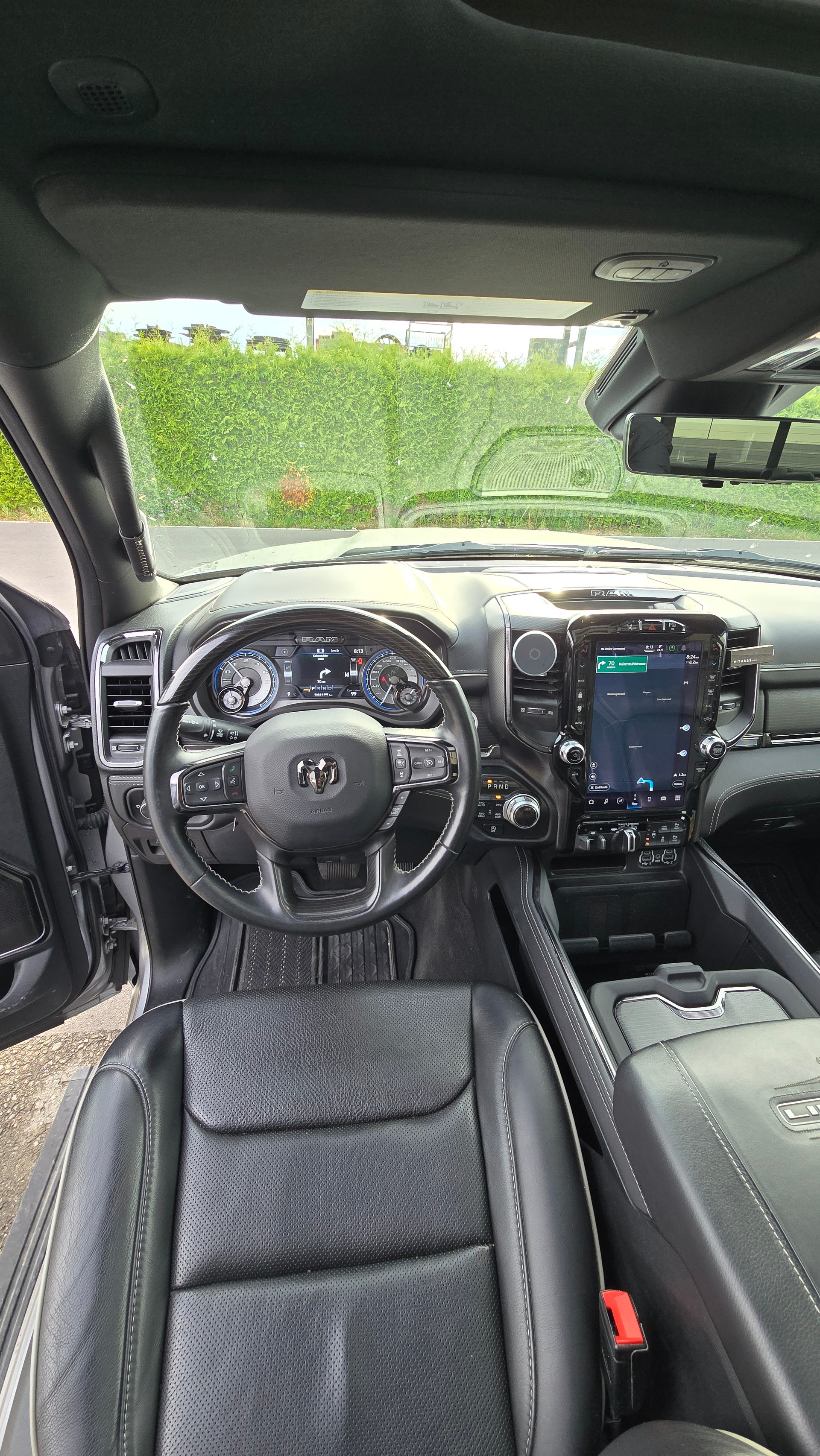DODGE RAM Crew Cab eTorque Limited-image-5
