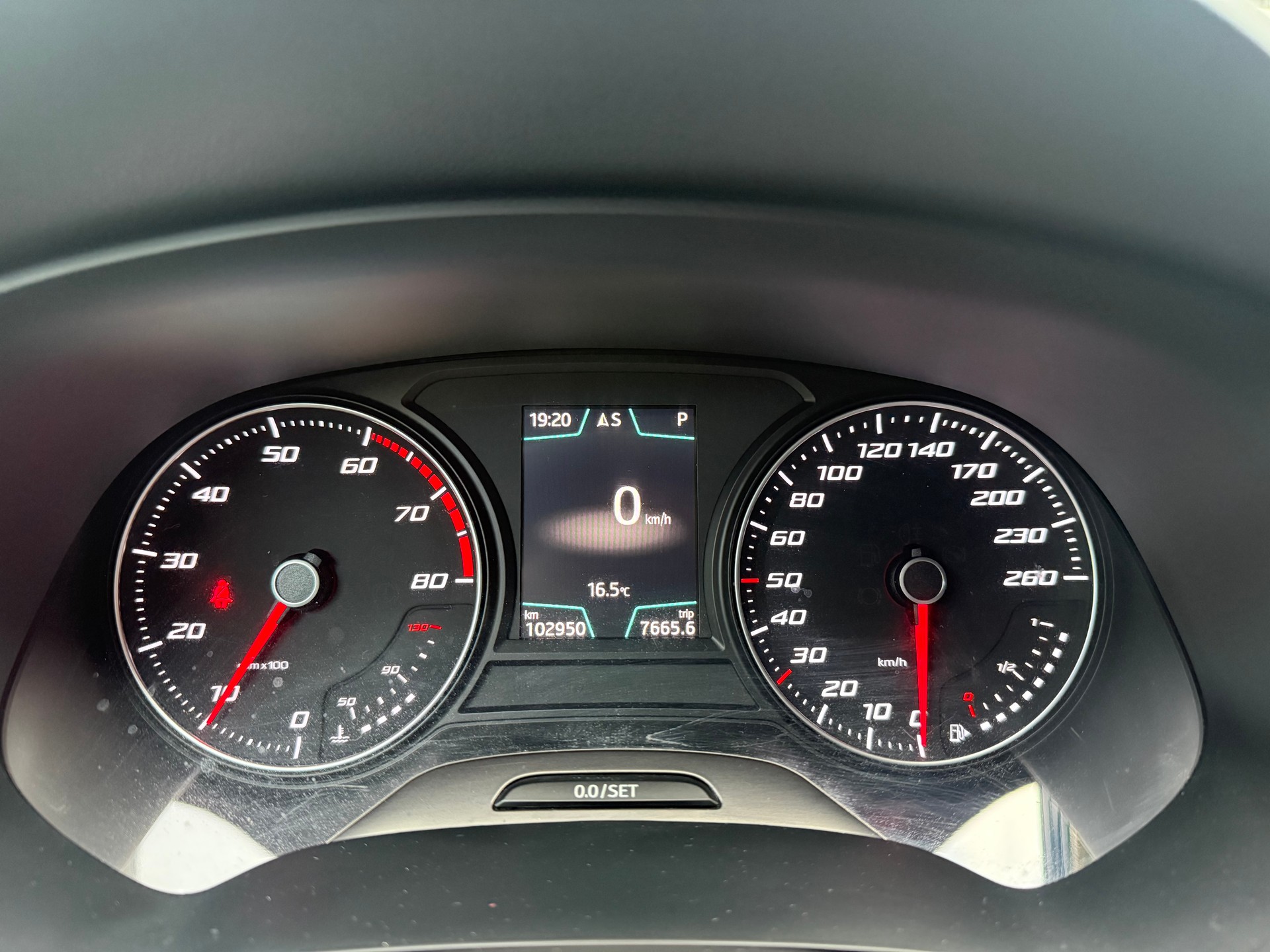 SEAT Leon 1.5 TSI EVO SWISS FR DSG-image-13