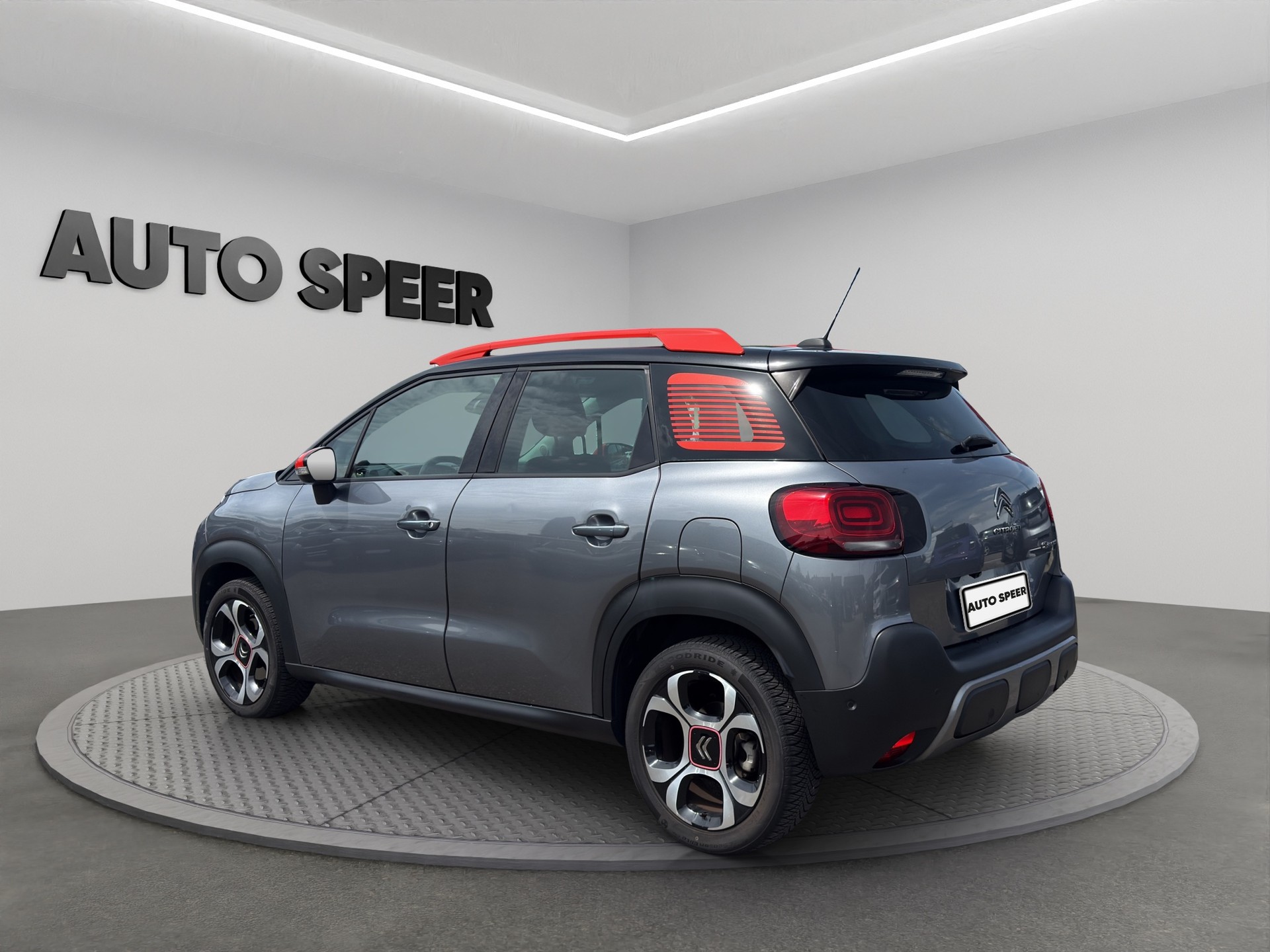CITROEN C3 Aircross 1.2 PureTech 110 Shine-image-5