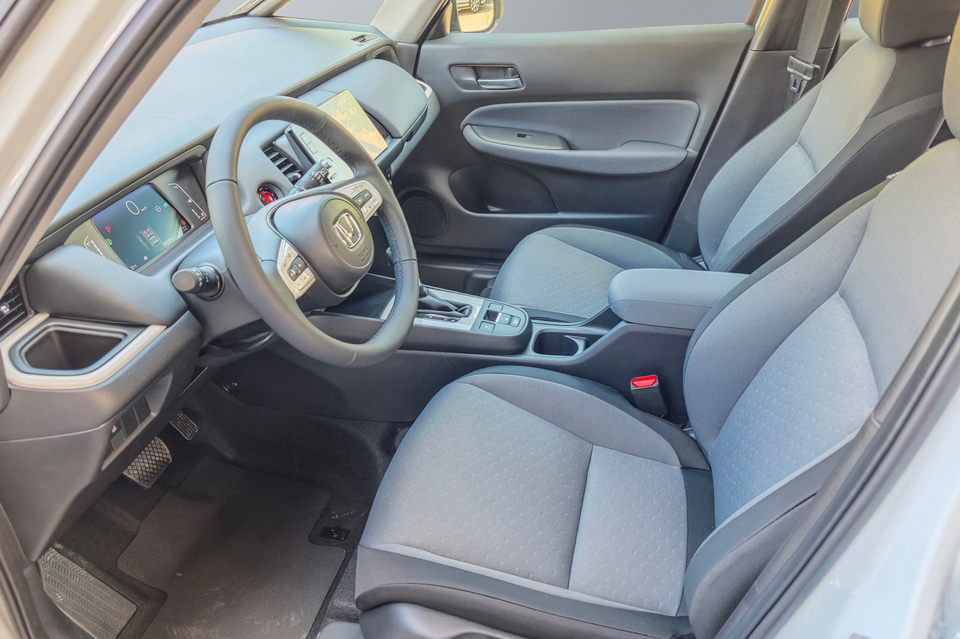 HONDA Jazz 1.5i-MMD Elegance E-CVT-image-8