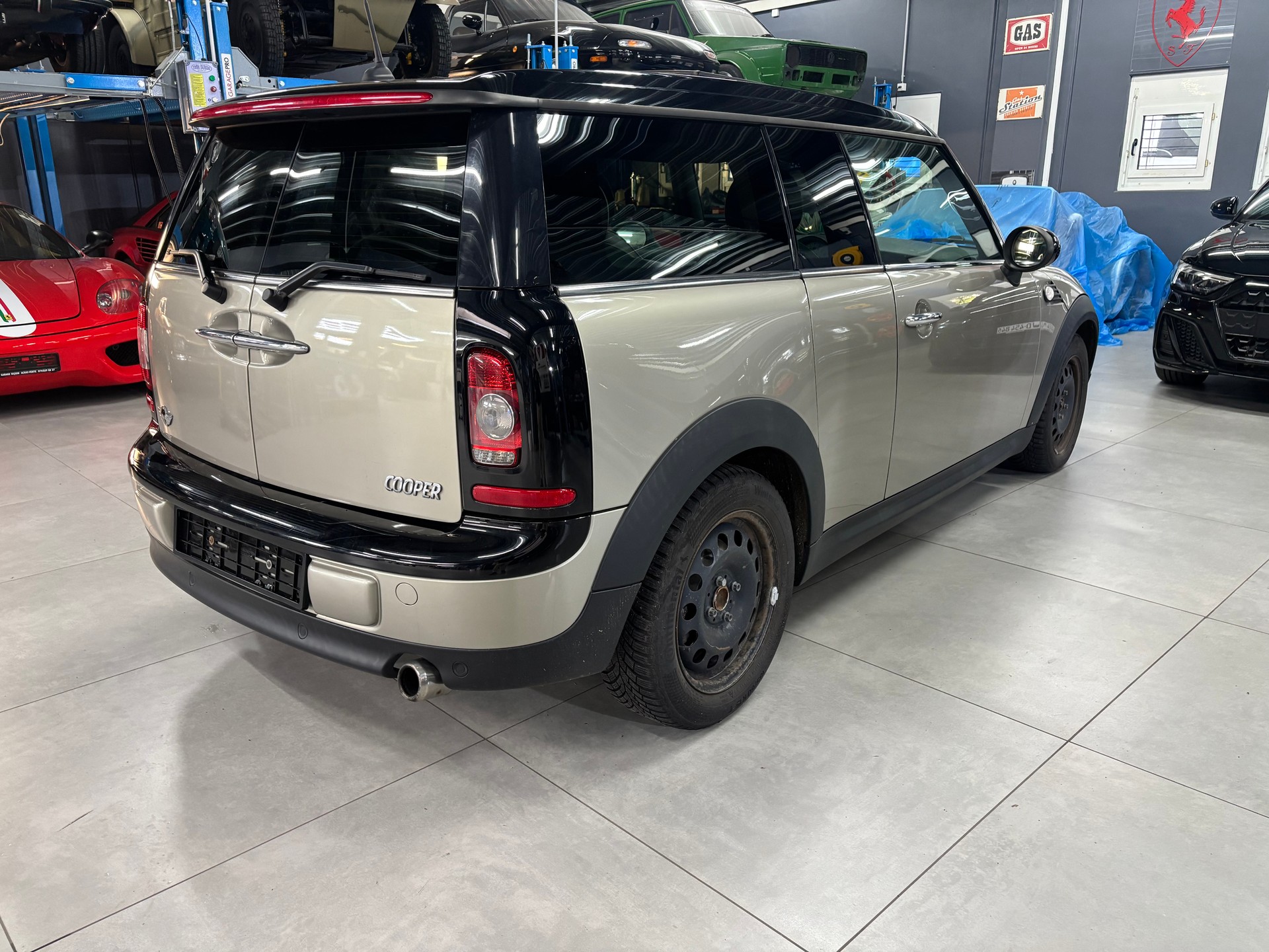 MINI Clubman Cooper-image-4