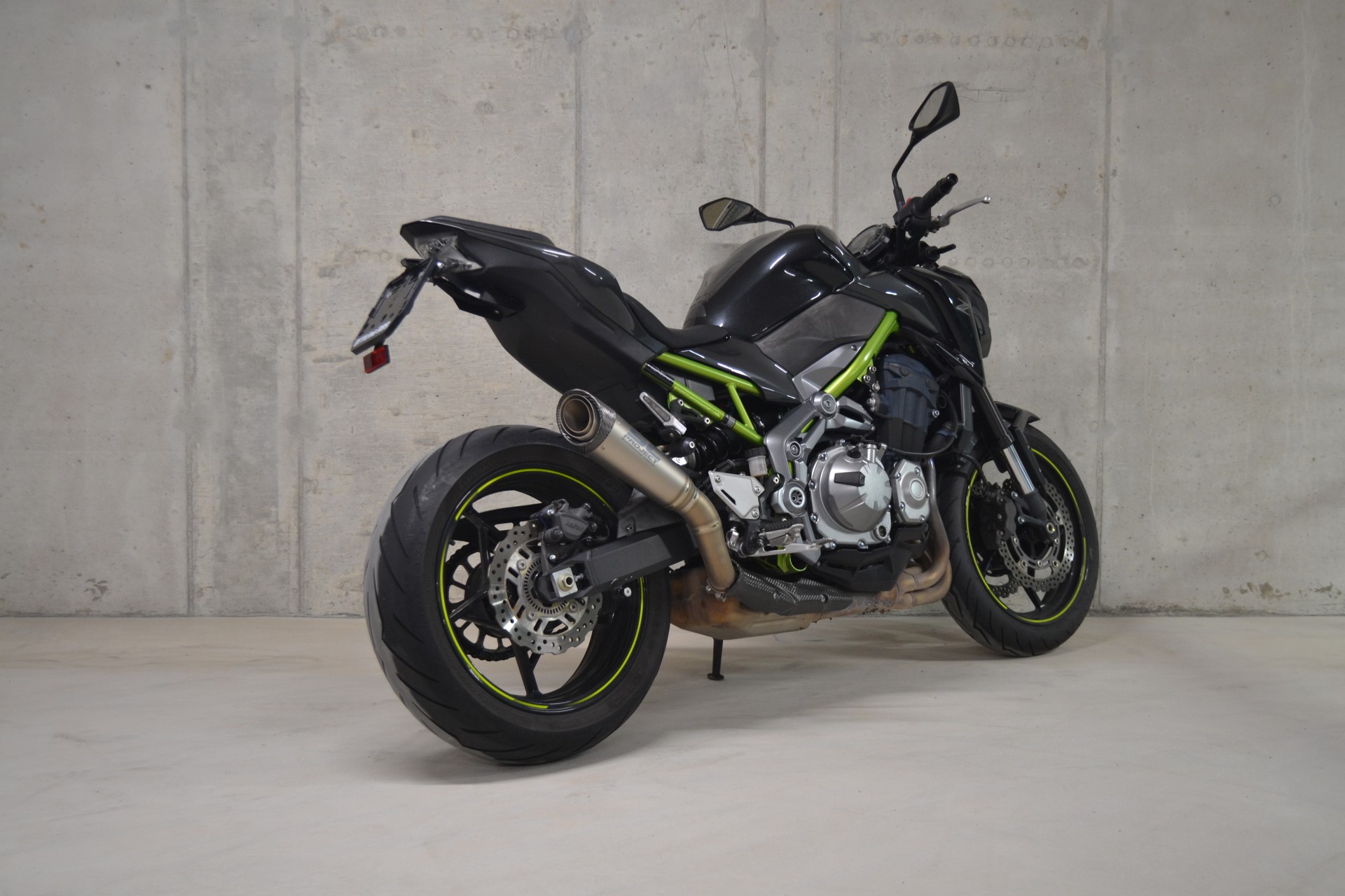 KAWASAKI Z 900-image-3