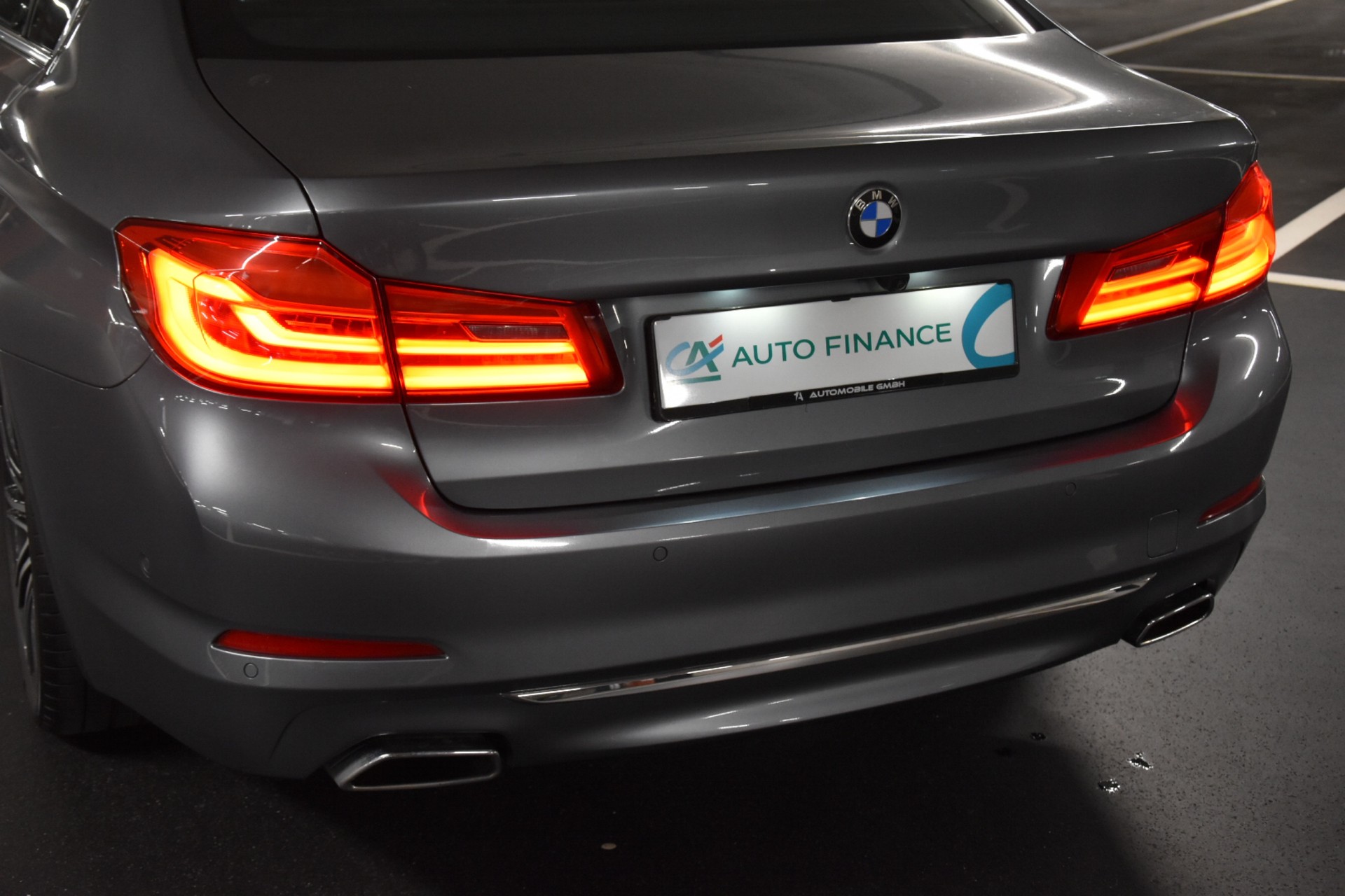 BMW 540d xDrive Luxury Line Steptronic-image-6
