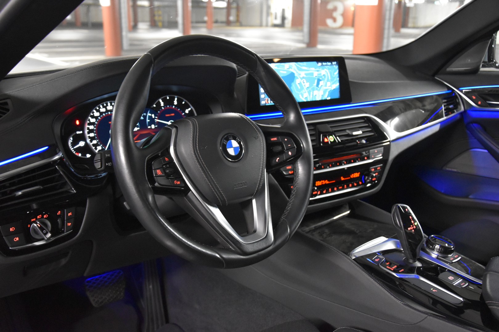 BMW 540d xDrive Luxury Line Steptronic-image-23